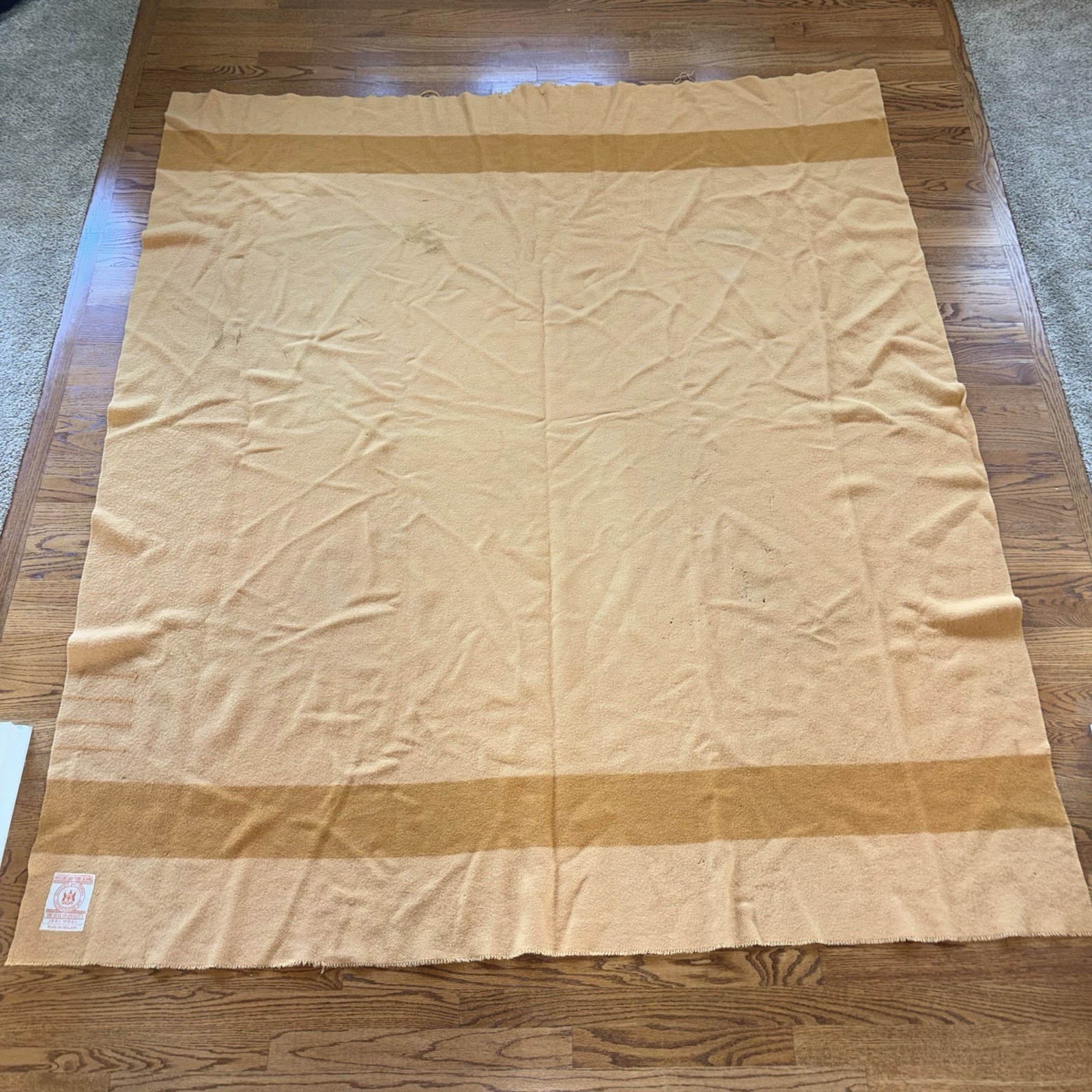Vintage Hudson’s Bay 4-Point Wool Blanket Harvest Gold Yellow Vintage Hudson’s Bay 4-Point Wool Blanket Harvest Gold Yellow