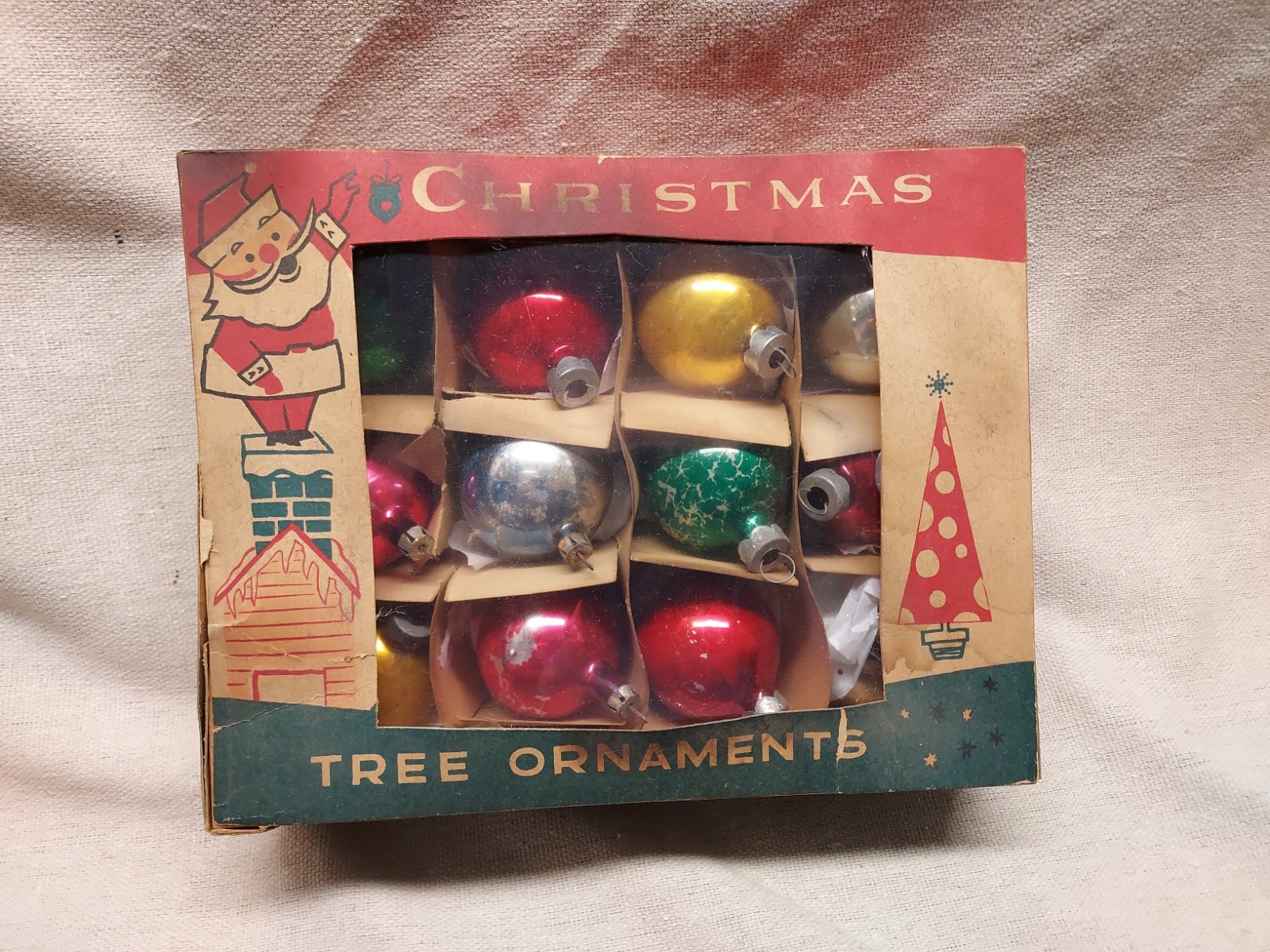 VINTAGE CHRISTMAS ORNAMENTS 12 TOTAL 1.5 VINTAGE CHRISTMAS ORNAMENTS 12 TOTAL 1.5