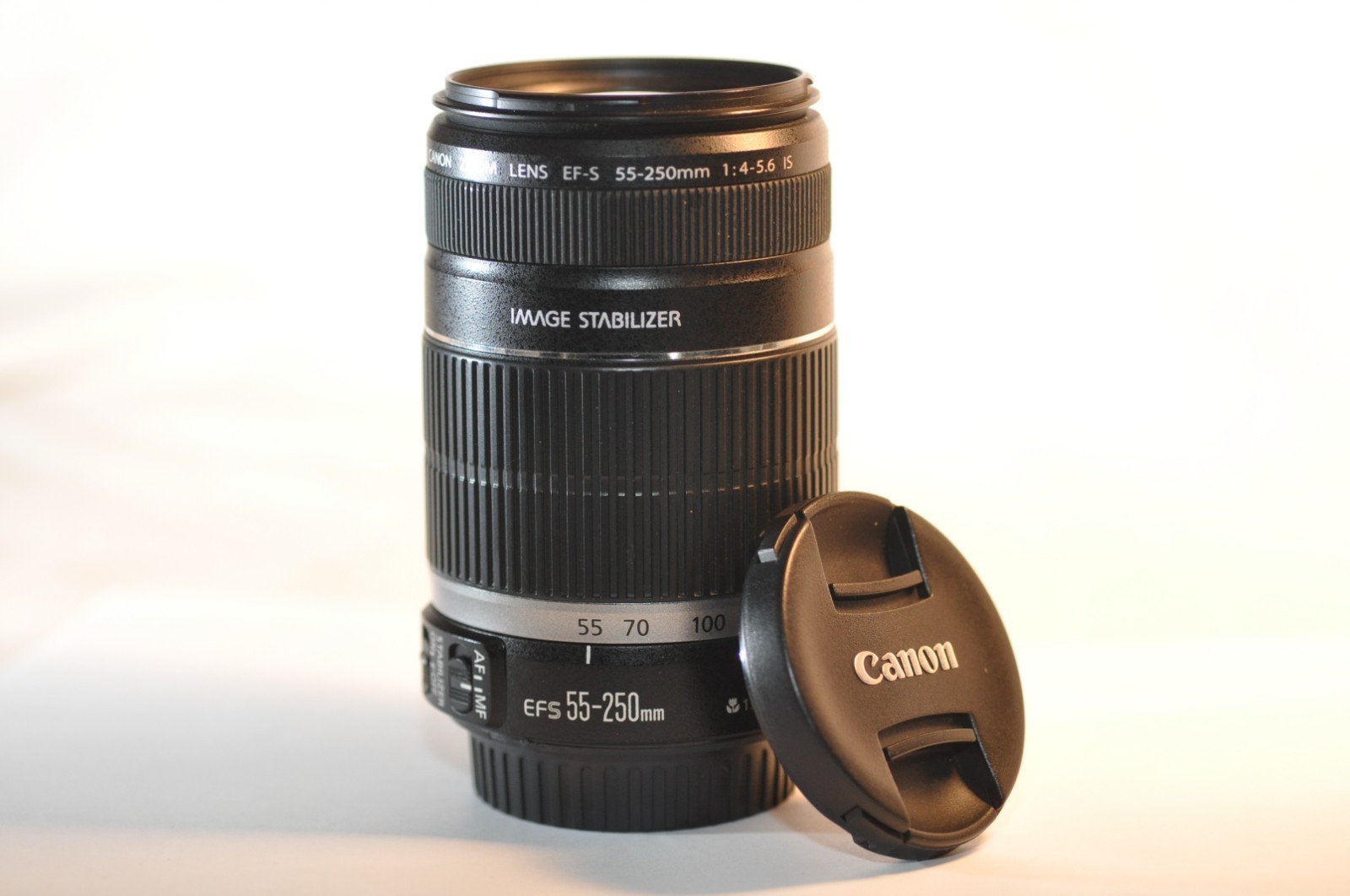 Canon EF-S 55-250mm f/4-5.6 IS lens NICE for Digital EOS 90D 80D 70D T8 T7 T5 SL