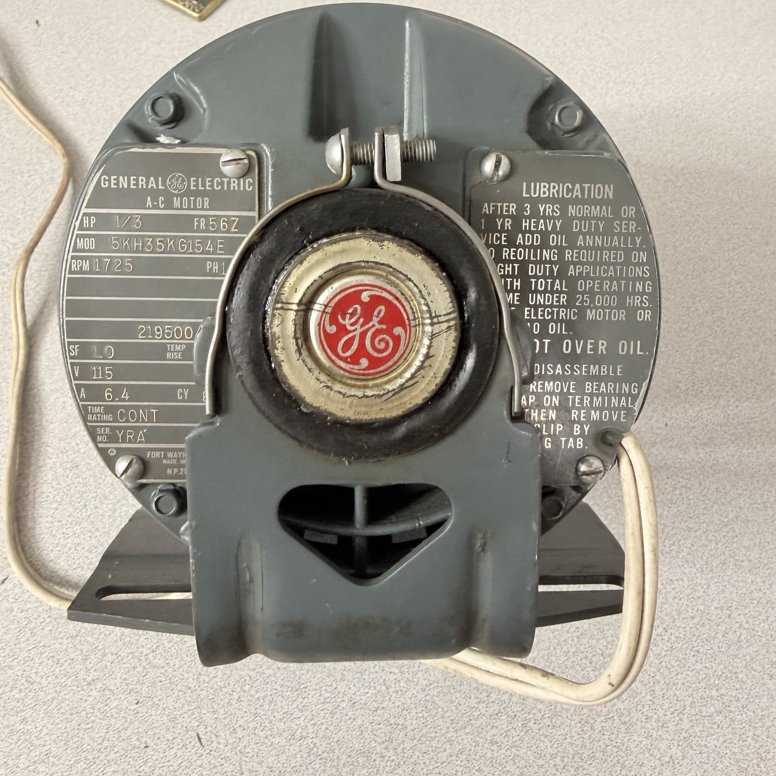 GE 5KH35KG154E AC Motor 1725 rpm 1/3 hp 1725 rpm 115 V 219500 GE 5KH35KG154E AC Motor 1725 rpm 1/3 hp 1725 rpm 115 V 219500