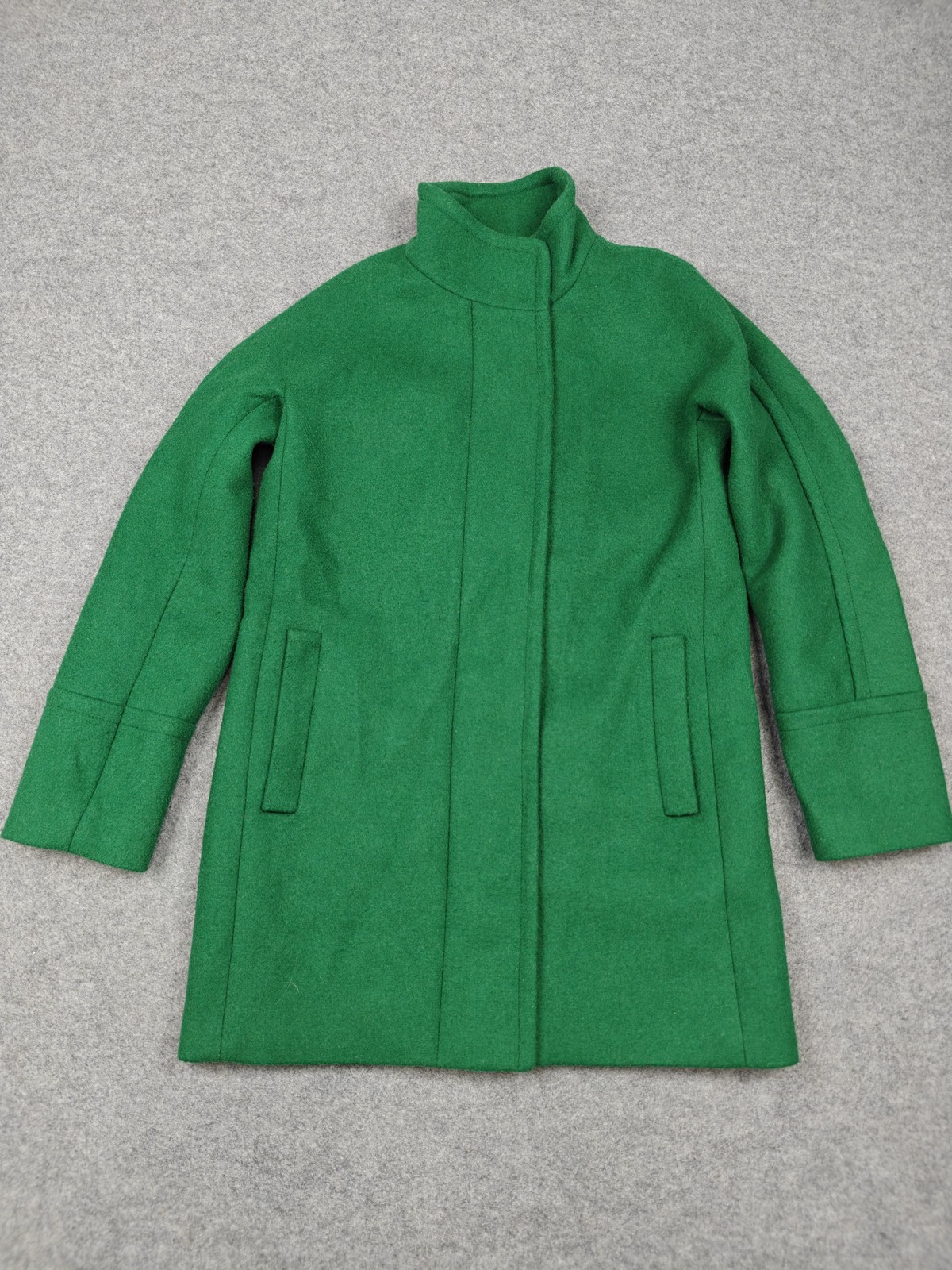 J Crew Coat Womens 4 Green Wool Overcoat Full Zip Pockets Lined Mid Length J Crew Coat Womens 4 Green Wool Overcoat Full Zip Pockets Lined Mid Length