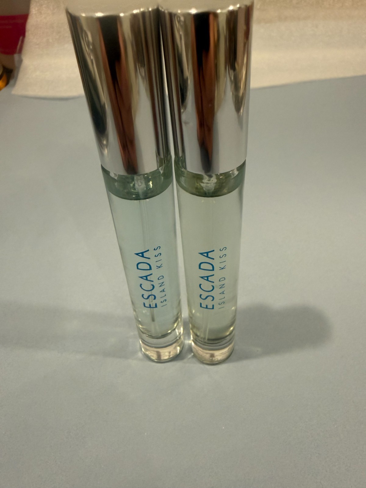 2 Island Kiss by Escada Lot L EDT .25oz NO BOX Limited Edition Extremely Rare 2 Island Kiss by Escada Lot L EDT .25oz NO BOX Limited Edition Extremely Rare