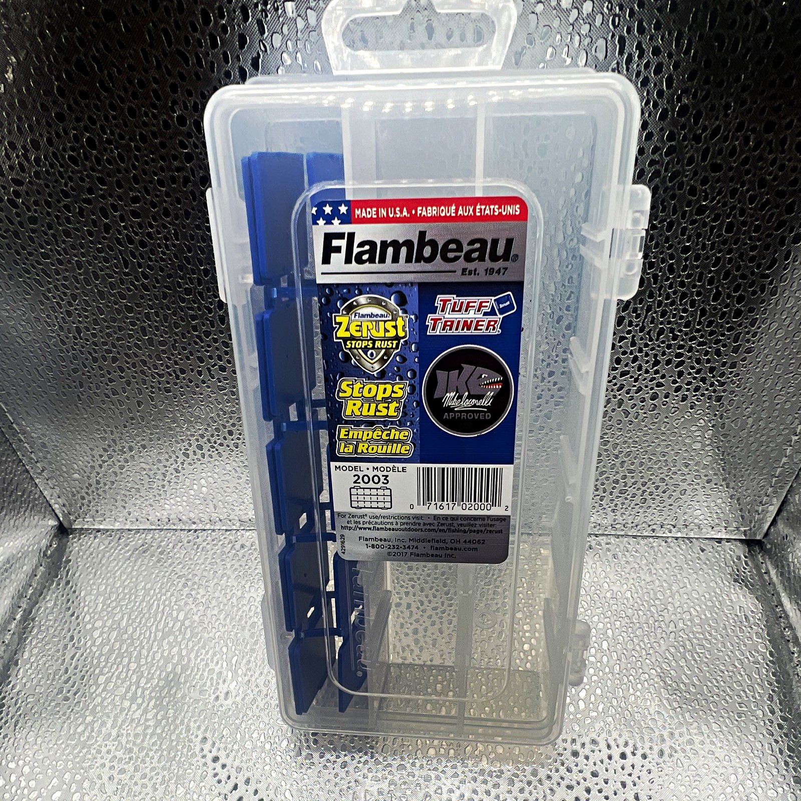 Flambeau Zerust Hard Case Tuff Tainer 2003 Tackle Box Clear/Blue Plastic