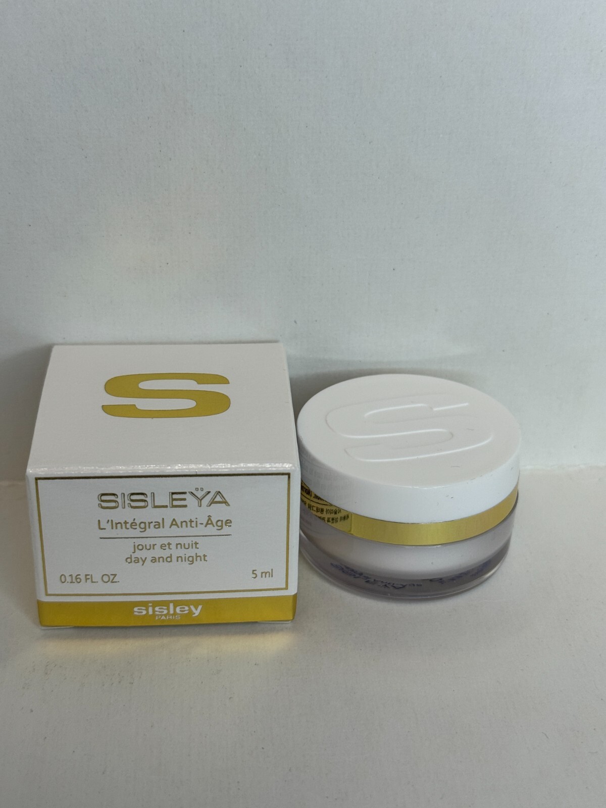 10 x Sisley Sisleya L\'Integral Anti-Age Day And Night 0.16oz/5ml TOTAL:50ML 10 x Sisley Sisleya L\'Integral Anti-Age Day And Night 0.16oz/5ml TOTAL:50ML
