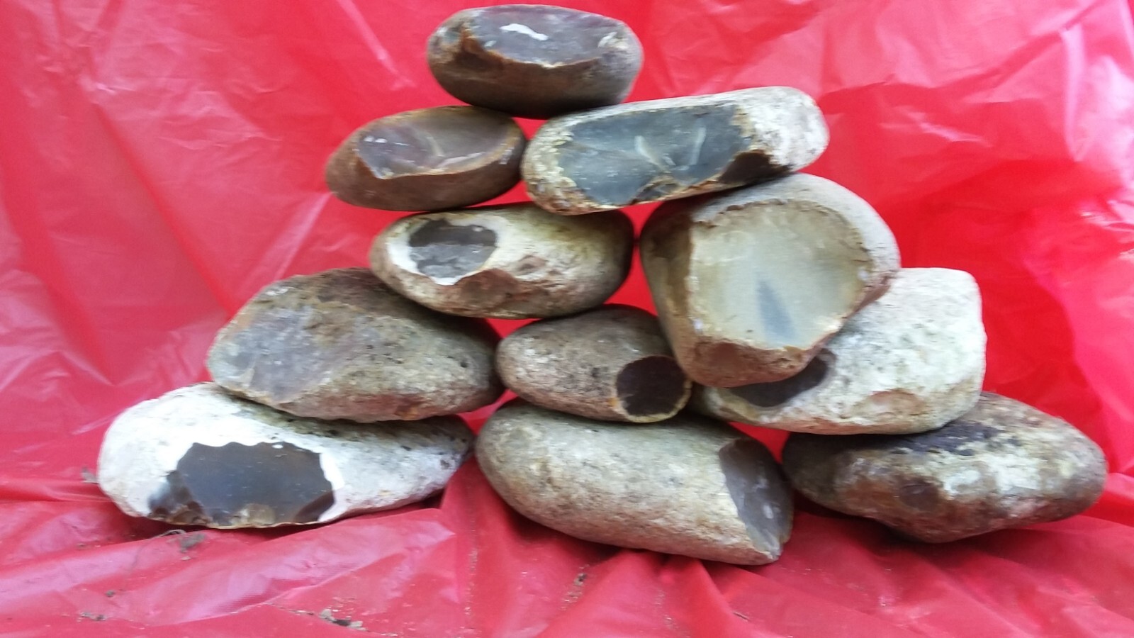 Texas Primo Thin Chert Flint Knapping Material Arrowheads Med FlatRate Box full Texas Primo Thin Chert Flint Knapping Material Arrowheads Med FlatRate Box full