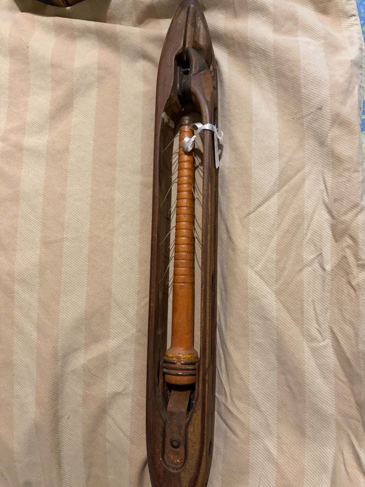 Antique 17” Industrial Fly Shuttle Original Pirn Threading Eye Vintage Textile Antique 17” Industrial Fly Shuttle Original Pirn Threading Eye Vintage Textile