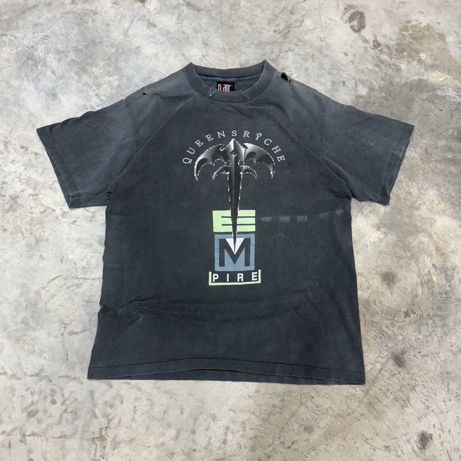 Vintage 90s 1991 Queensryche Building Empires Tour Band Tee Size Large Giant