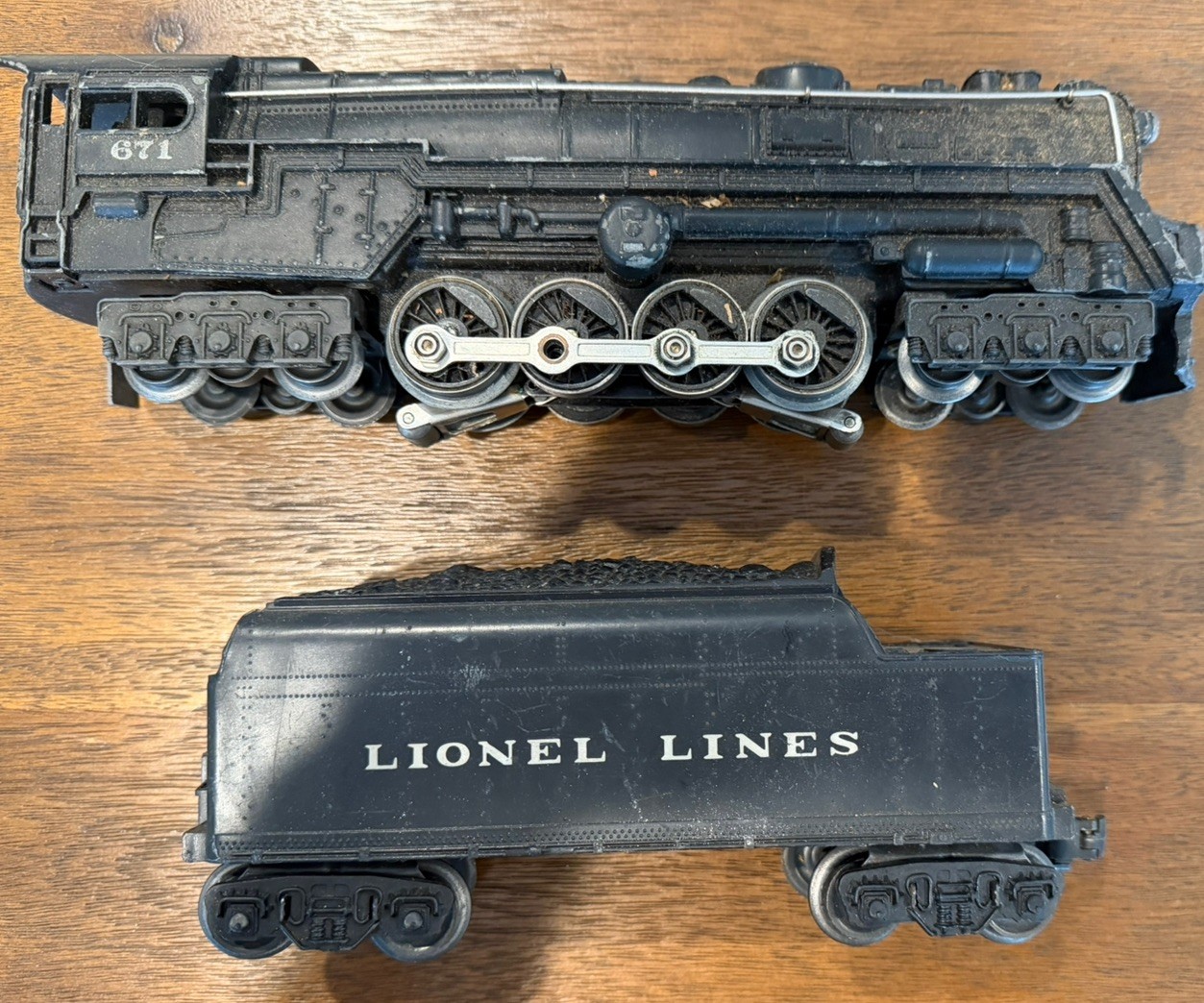 Vintage Postwar Lionel 671 Locomotive and Lionel Lines Tender O Gauge Pair