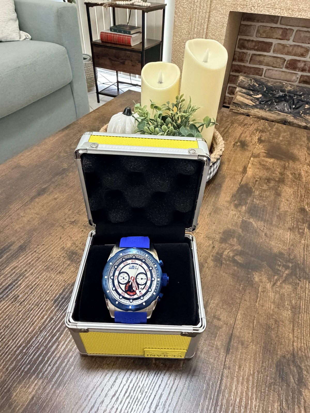 Invicta Speedway Nacrite 69837 Men's 50mm Quartz Blue Silicone Watch Invicta Speedway Nacrite 69837 Men's 50mm Quartz Blue Silicone Watch