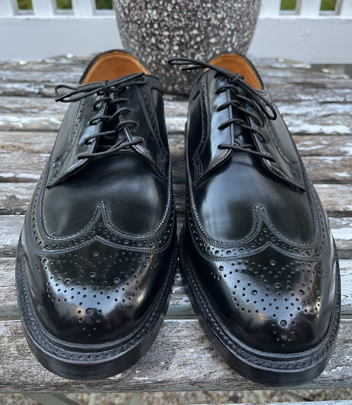 NOS Florsheim Imperial 10 3E Long Wing Tip V Cleat 5 Nail 23890 Black Leather