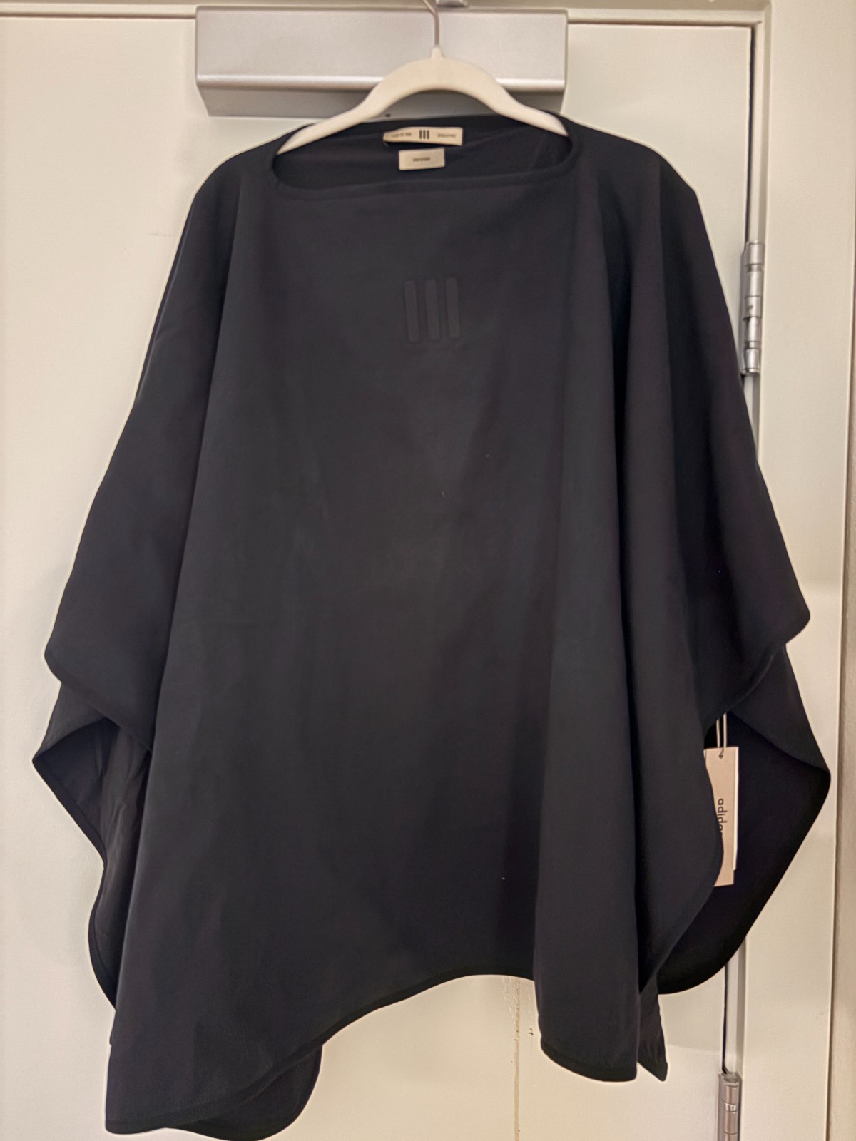 Adidas Fear of God Collegiate Heavy Dark Grey Fleece Poncho Adidas Fear of God Collegiate Heavy Dark Grey Fleece Poncho