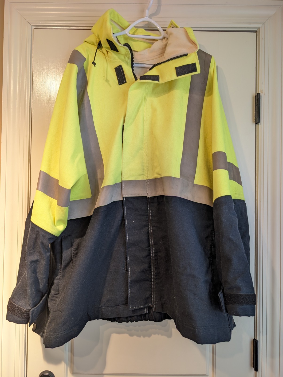 Nasco 5503JNFY-LONG Size XL Omega Flame Resistant Rain Jacket Fluorescent Lime Nasco 5503JNFY-LONG Size XL Omega Flame Resistant Rain Jacket Fluorescent Lime