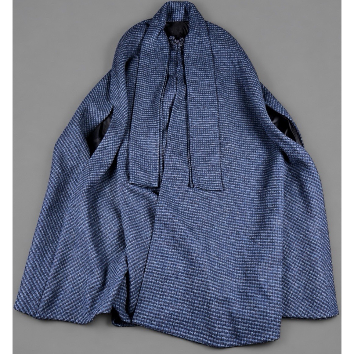 Vintage 70s Handmade Wool Cape One Size Blue Black Woven Check Lined Heavy USA