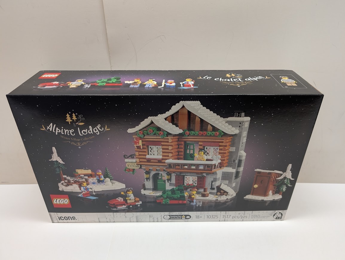 LEGO 10325 Icons: Alpine Lodge Holiday Christmas City New & Sealed w/ Shelf Wear