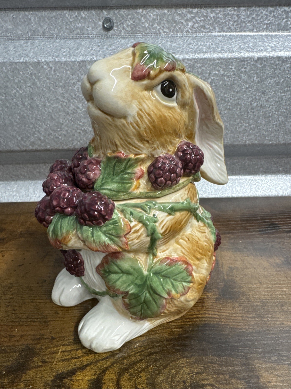 2002 Fitz & Floyd Vintage Blackberry Rabbit Lidded Candy Jar Ceramic 6” Tall 2002 Fitz & Floyd Vintage Blackberry Rabbit Lidded Candy Jar Ceramic 6” Tall