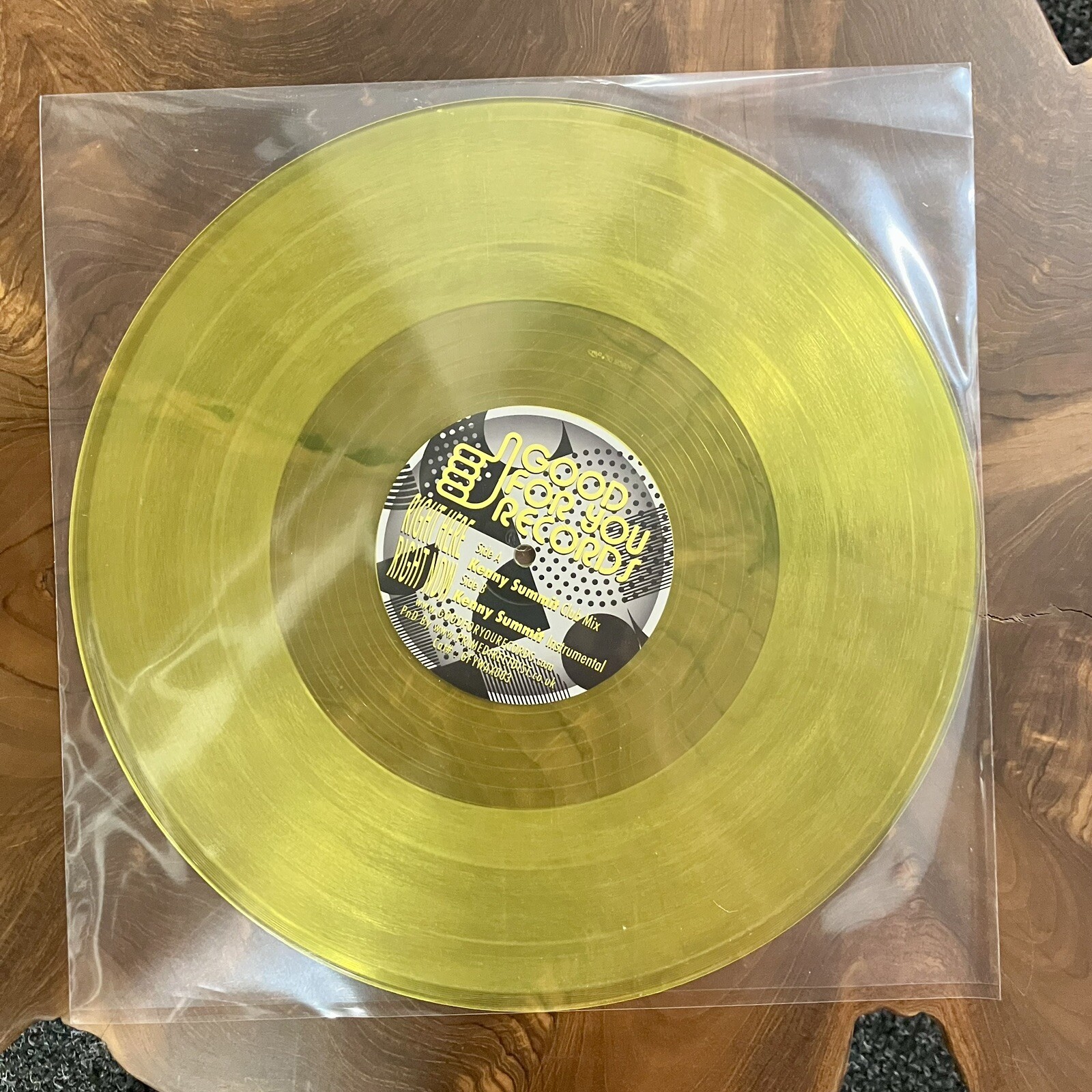 Kylie Minogue Giorgio Moroder - Right Here, Right Now - YELLOW VINYL 12 Kylie Minogue Giorgio Moroder - Right Here, Right Now - YELLOW VINYL 12