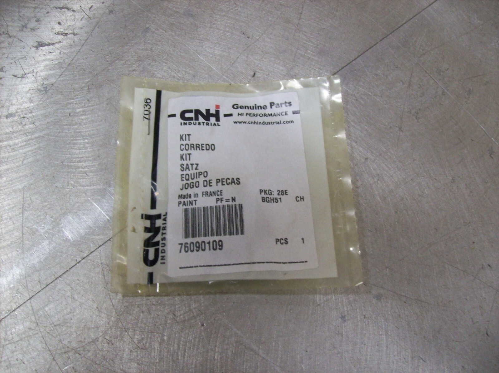 CNH7) CNH OEM Genuine Seal Kit 76090109 CNH7) CNH OEM Genuine Seal Kit 76090109