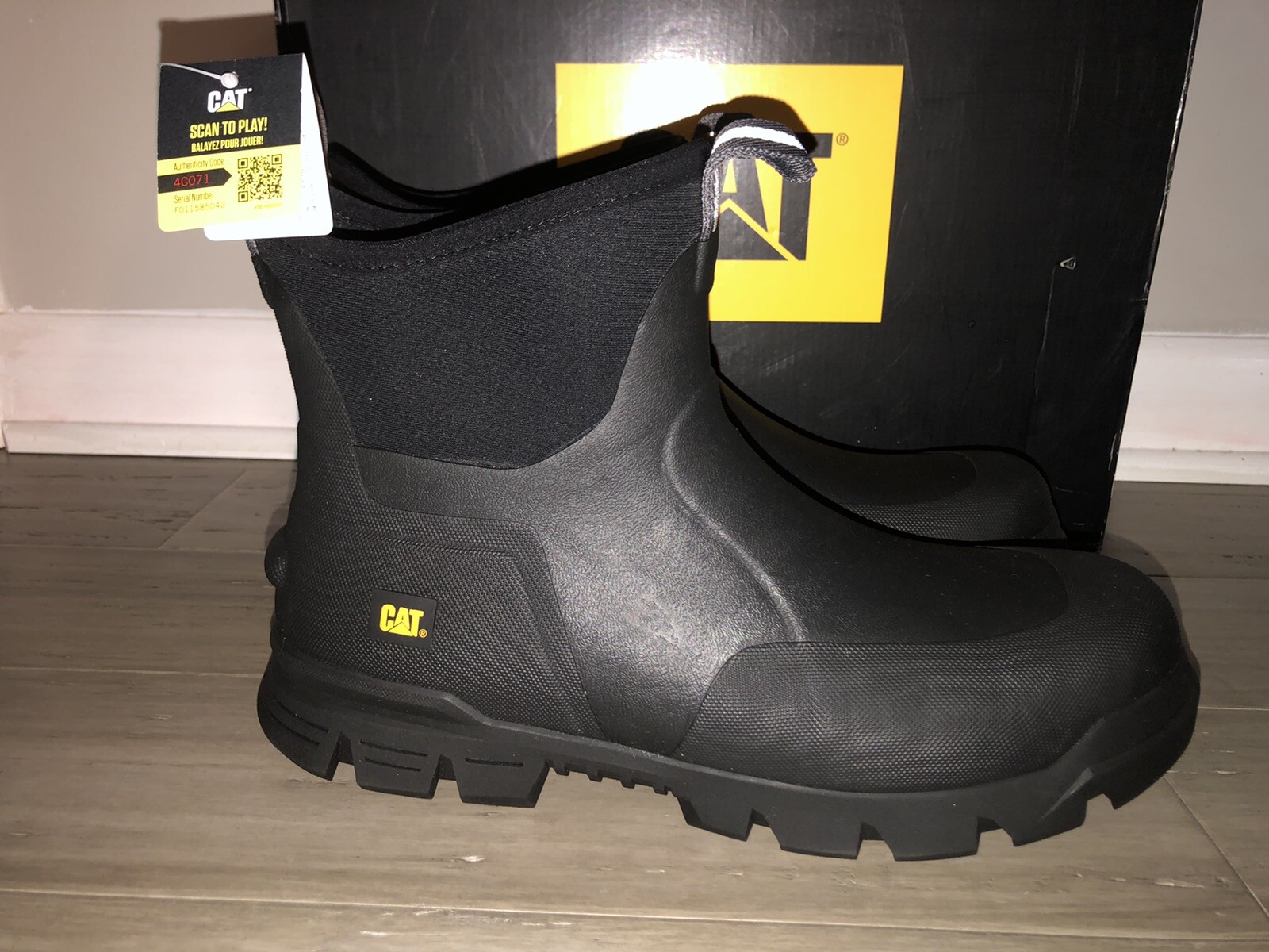Caterpillar CAT Stormers 6\