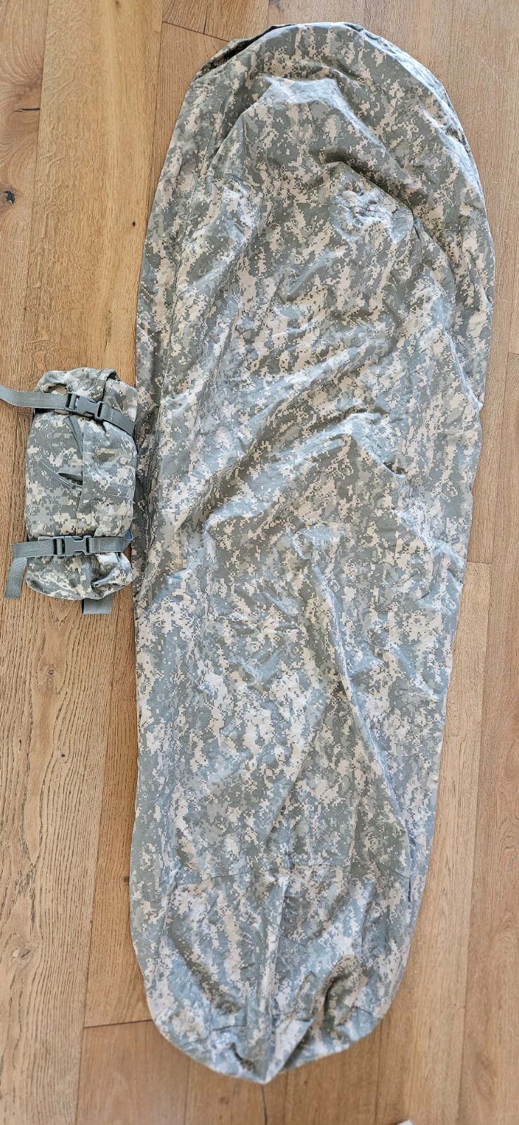 Genuine USGI GORE-TEX  Bivy Cover ACU Digital Camo-Great Condition + Waist Pack