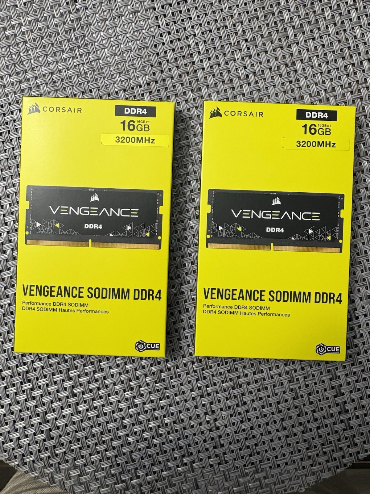 Corsair Vengance DDR4 3200 MHz Sodimm 32 Giga (2*16) CMSX 16GX4M1A3200C22 Corsair Vengance DDR4 3200 MHz Sodimm 32 Giga (2*16) CMSX 16GX4M1A3200C22