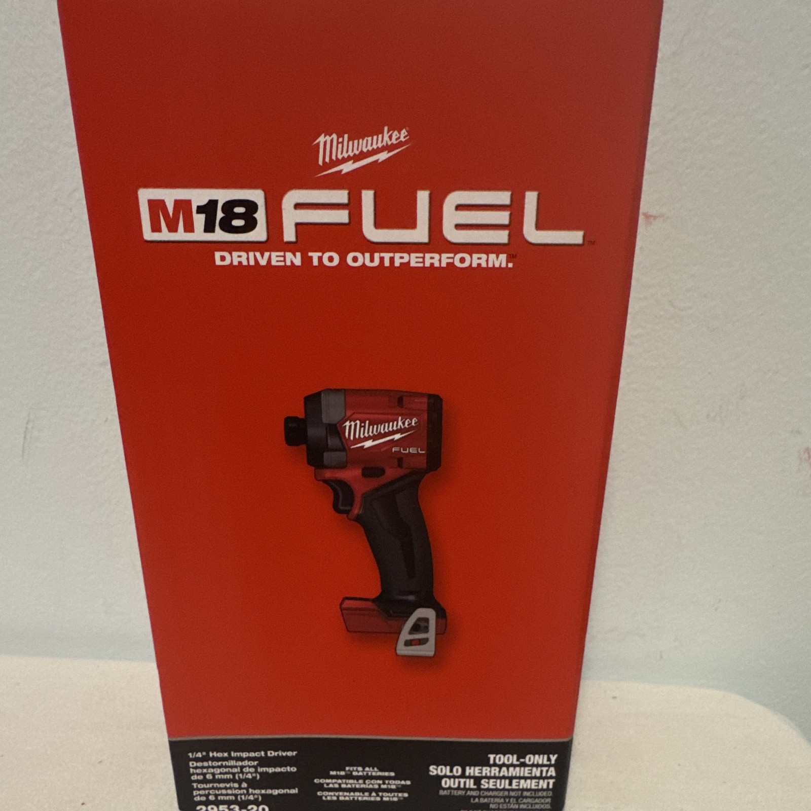 Milwaukee M18 FUEL 18V Brushless 1/4 Milwaukee M18 FUEL 18V Brushless 1/4