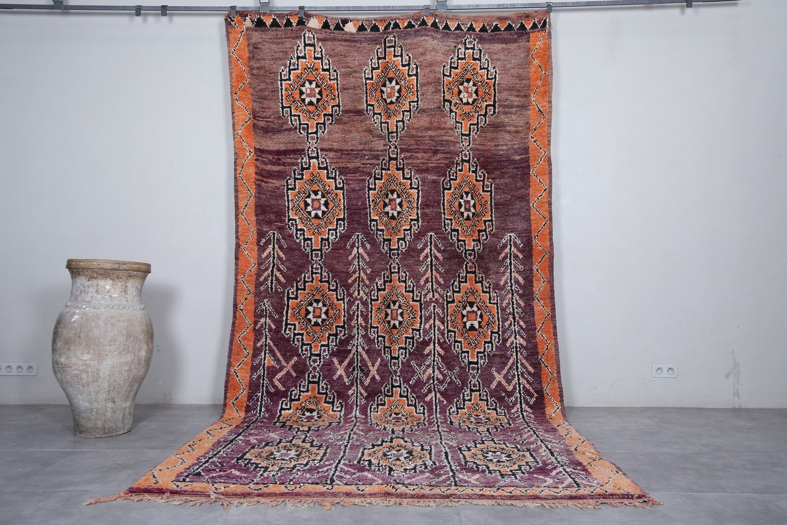 Moroccan Boujaad Rug - 6.6 x 13.1 ft | Handwoven Vintage Design Moroccan Boujaad Rug - 6.6 x 13.1 ft | Handwoven Vintage Design