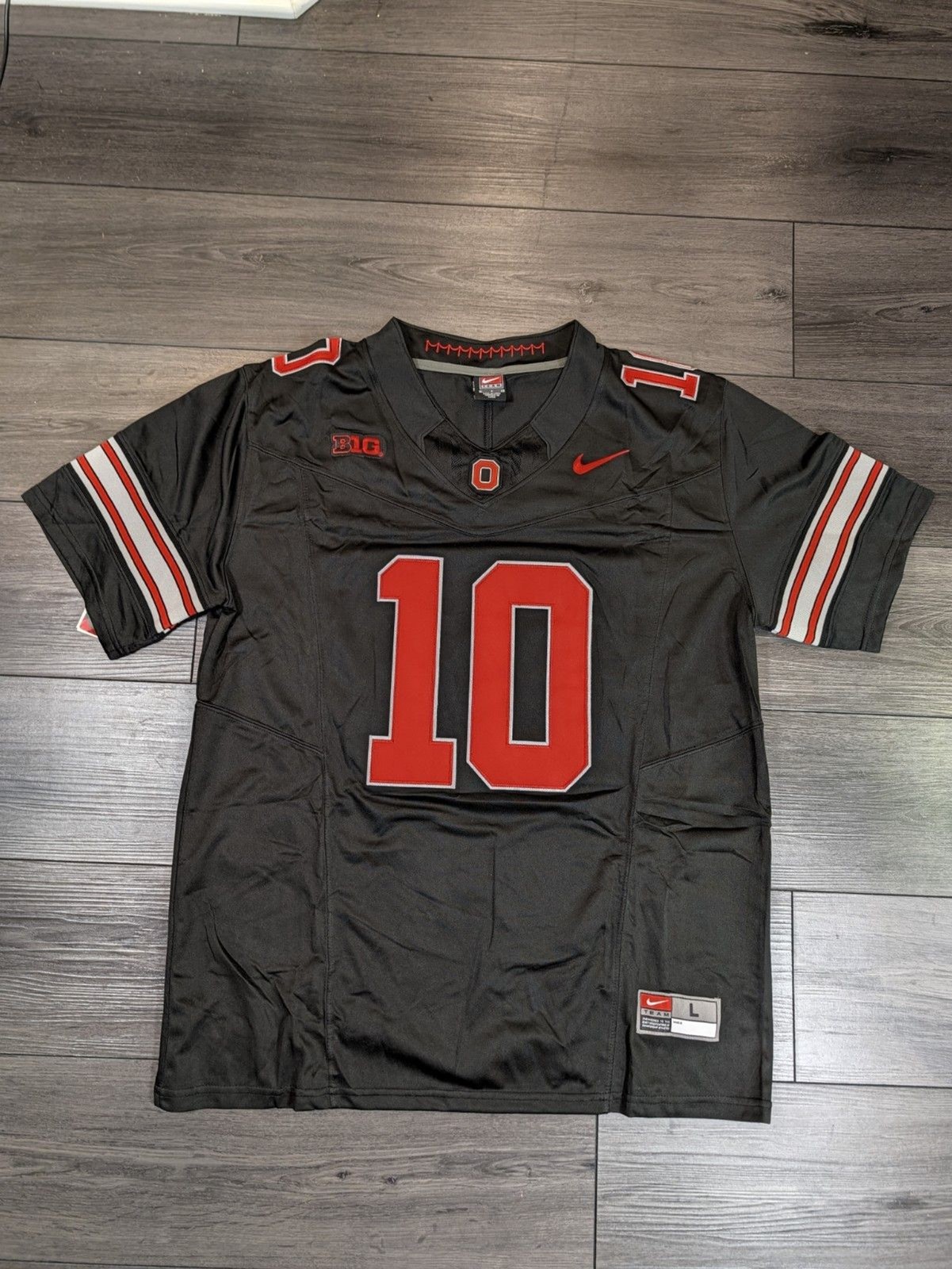 Julian Sayin #10 Black Buckeye Stripe 2026 OSU Ohio State Football Jersey Large Julian Sayin #10 Black Buckeye Stripe 2026 OSU Ohio State Football Jersey Large