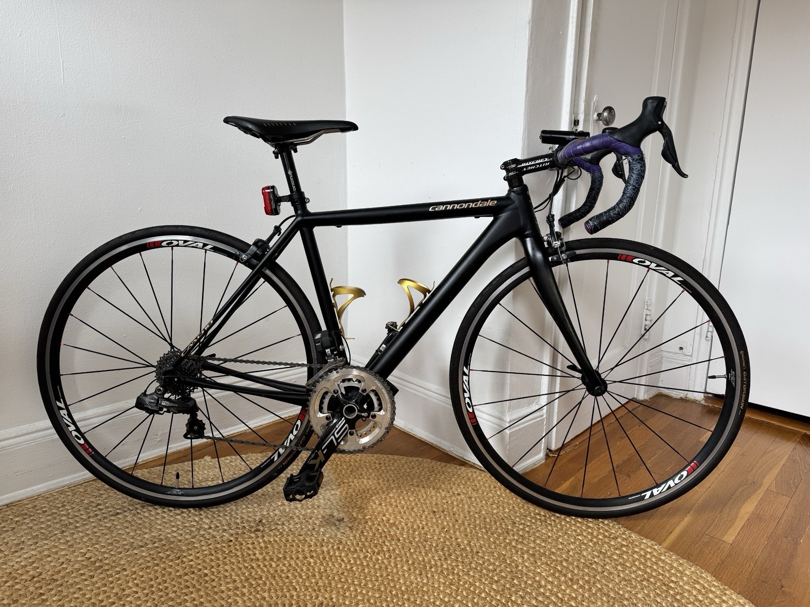 2013 Cannondale CAAD10 Black Inc. 48cm Shimano Ultegra Electronic Groupset (Di2)