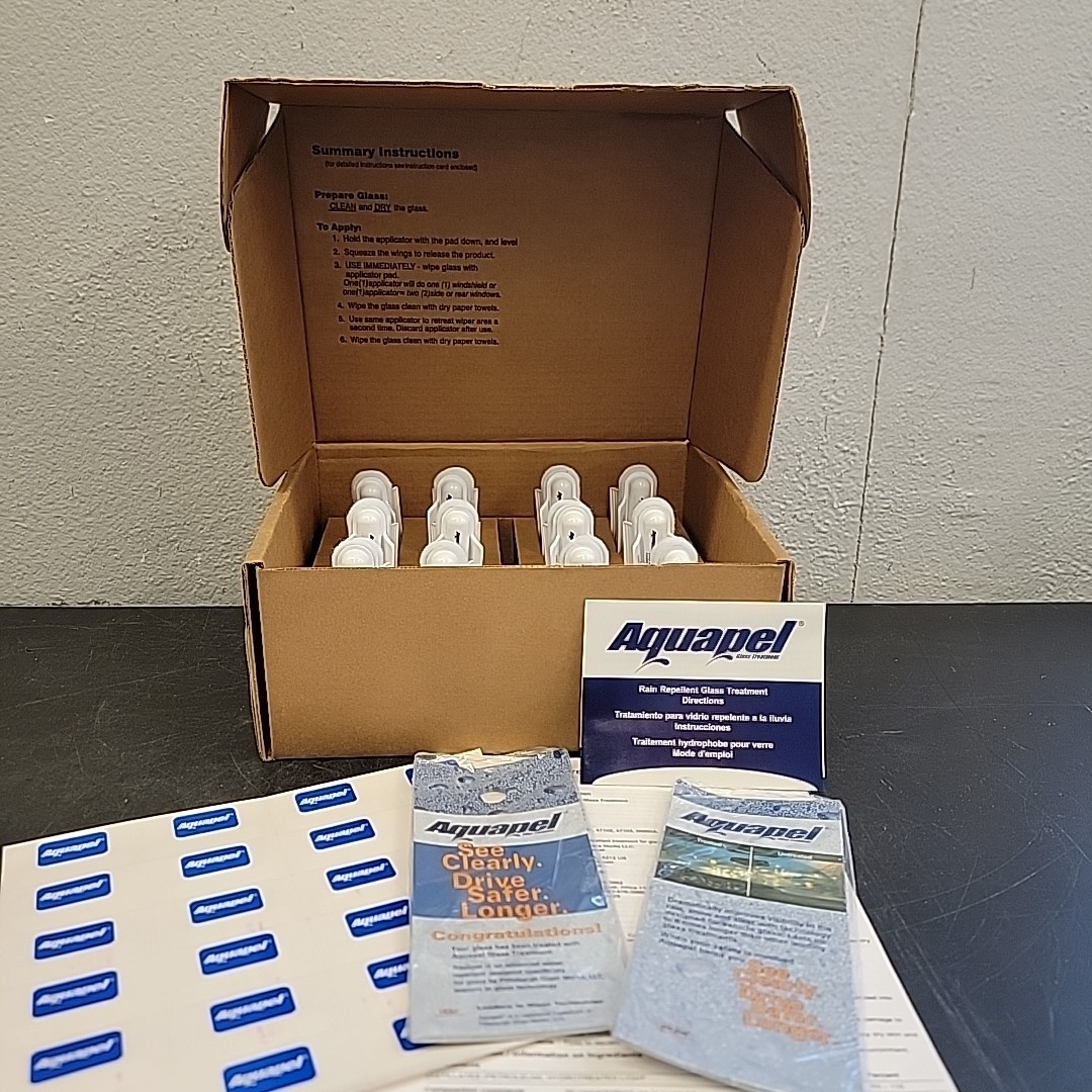 Box of 24 - Aquapel Professional Glass Treatment Rain Repellent Applicators Box of 24 - Aquapel Professional Glass Treatment Rain Repellent Applicators