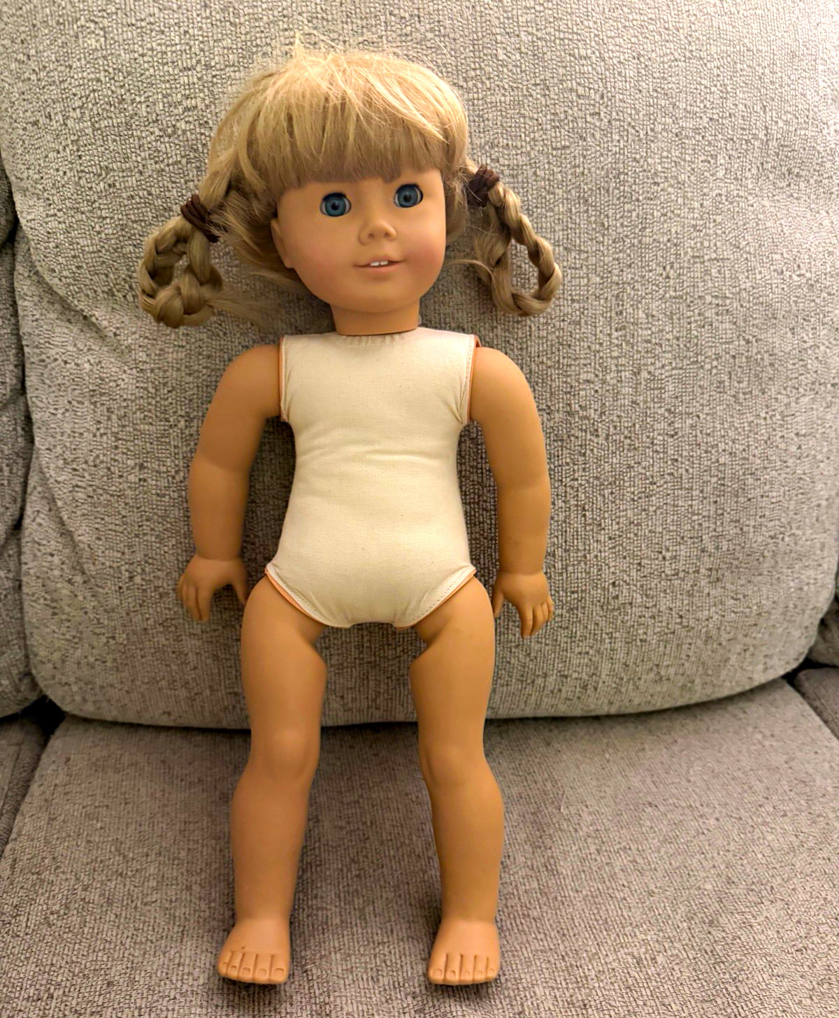 Vintage White Body Pleasant Company Kirsten AG doll