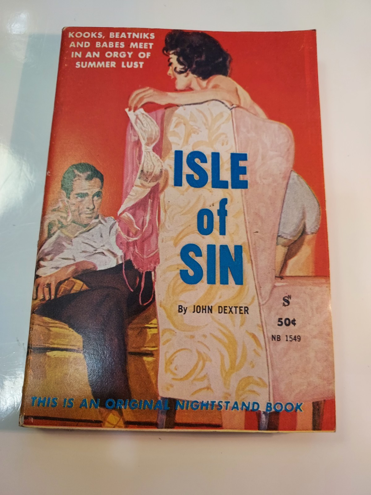 1961 Pulp Sleaze Paperback GGA -Isle of Sin by John Dexter Nightstand Book B1549