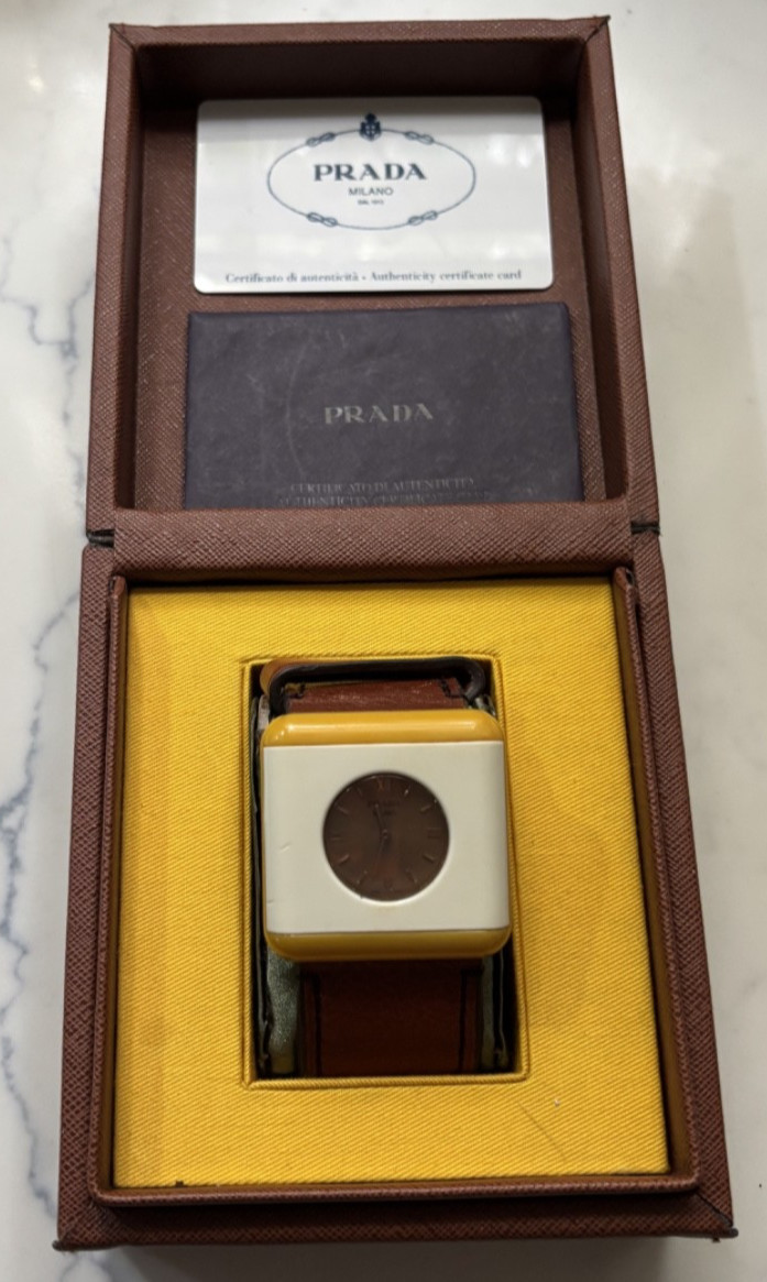 Rare Prada Plexi Resin Square Unisex Watch Green Yellow Swiss Made in Italy Rare Prada Plexi Resin Square Unisex Watch Green Yellow Swiss Made in Italy