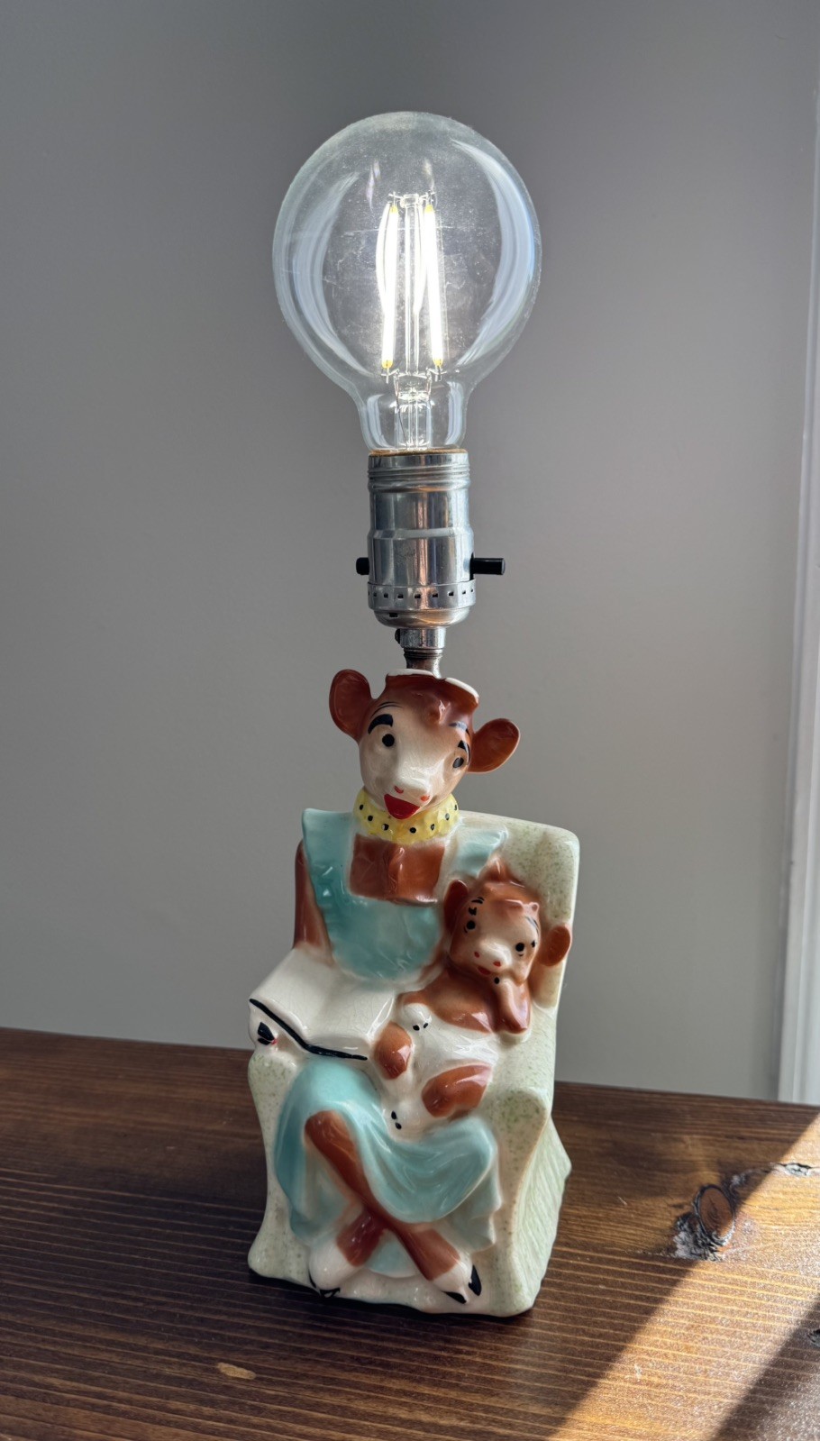 Working, Vintage, Elsie the Cow, Borden’s, Ceramic Lamp, Dairy, Advertising, MCM Working, Vintage, Elsie the Cow, Borden’s, Ceramic Lamp, Dairy, Advertising, MCM