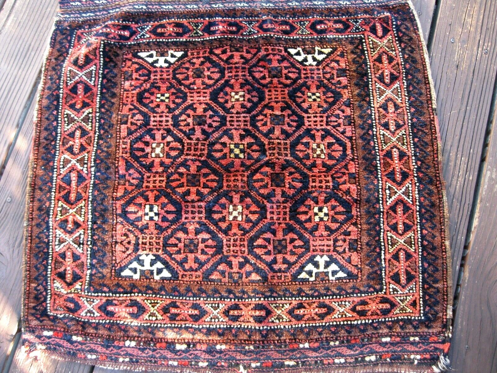 ANTIQUE 1890-1900  BELUCH BAG FACE AMAZING  FULL PILE WITH GREAT COLORS