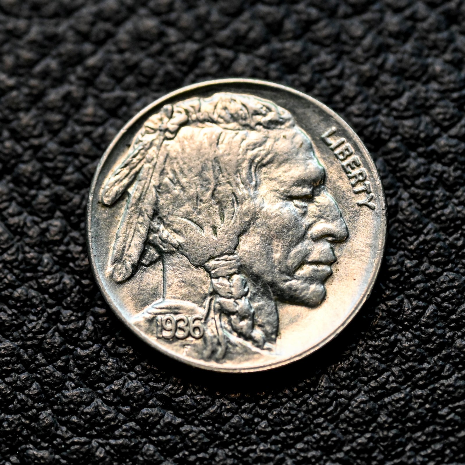 (ITM-8407) 1936-P Buffalo Nickel ~ BU Condition ~ COMBINED SHIPPING (ITM-8407) 1936-P Buffalo Nickel ~ BU Condition ~ COMBINED SHIPPING