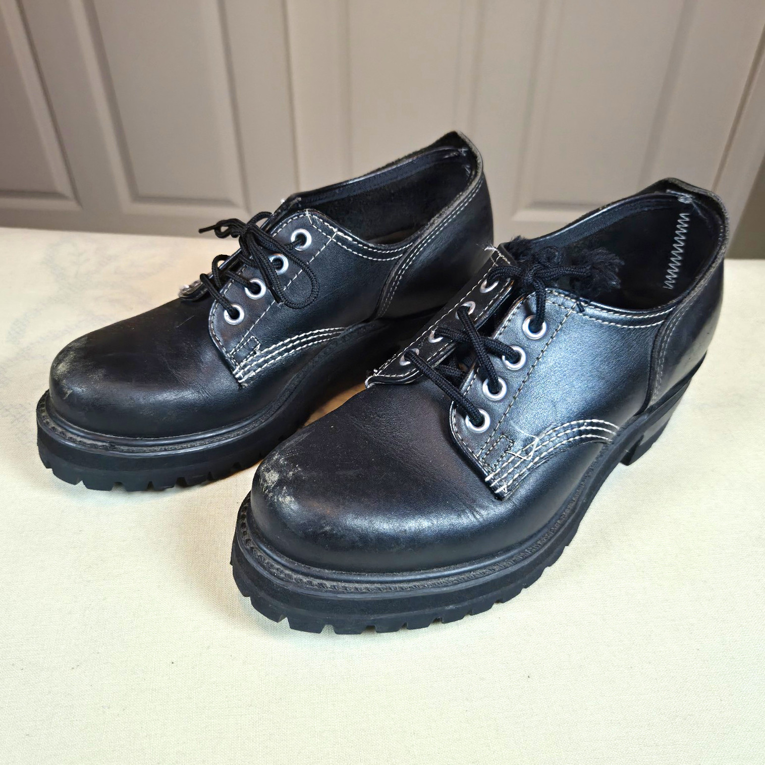 Frye Men\'s Black Leather Lace-Up Oxford Shoes Vibram Rubber Sole Size 8