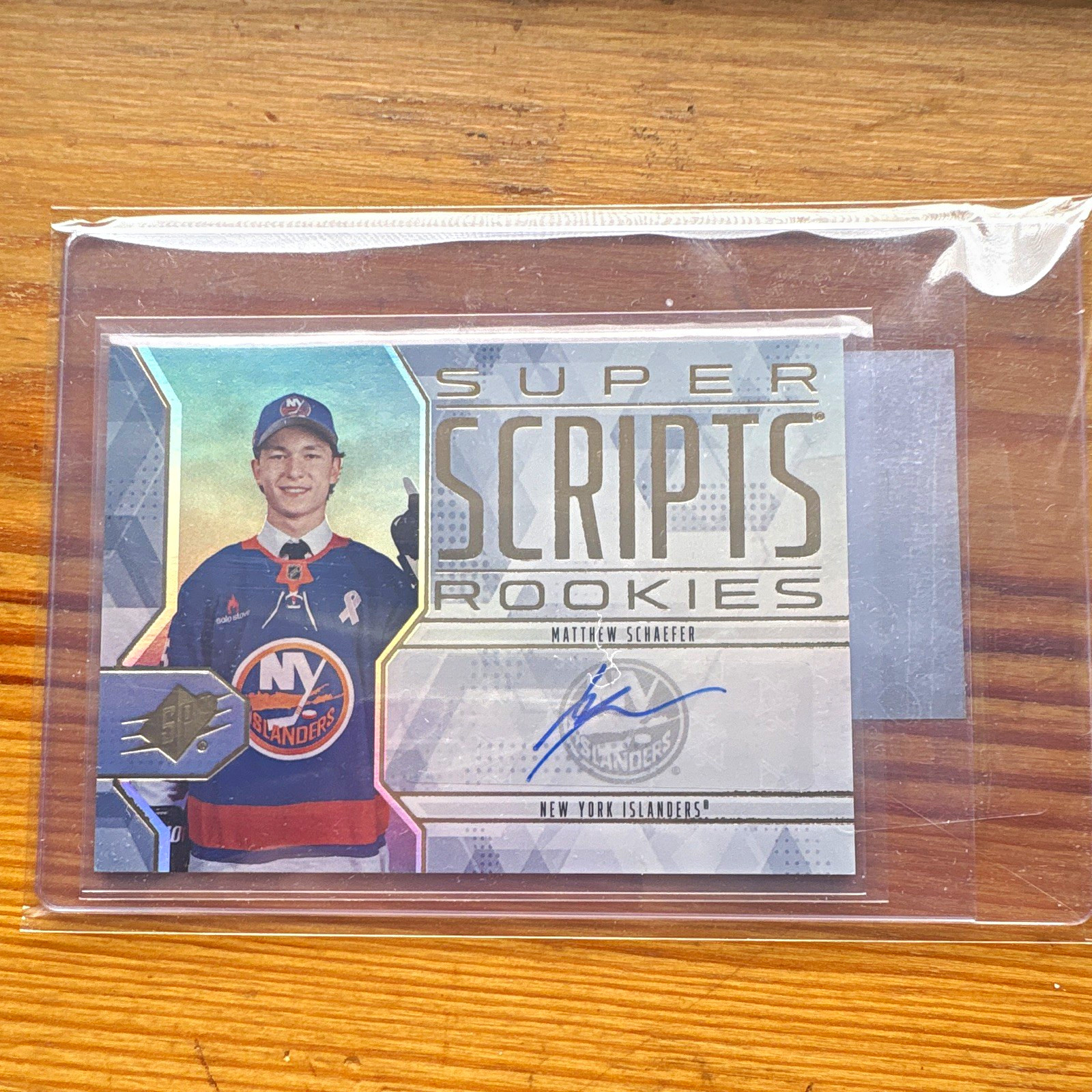 Upper Deck SPx 2025-26 Super Scripts Rookies Matthew Schaefer Auto SSR-MS Upper Deck SPx 2025-26 Super Scripts Rookies Matthew Schaefer Auto SSR-MS