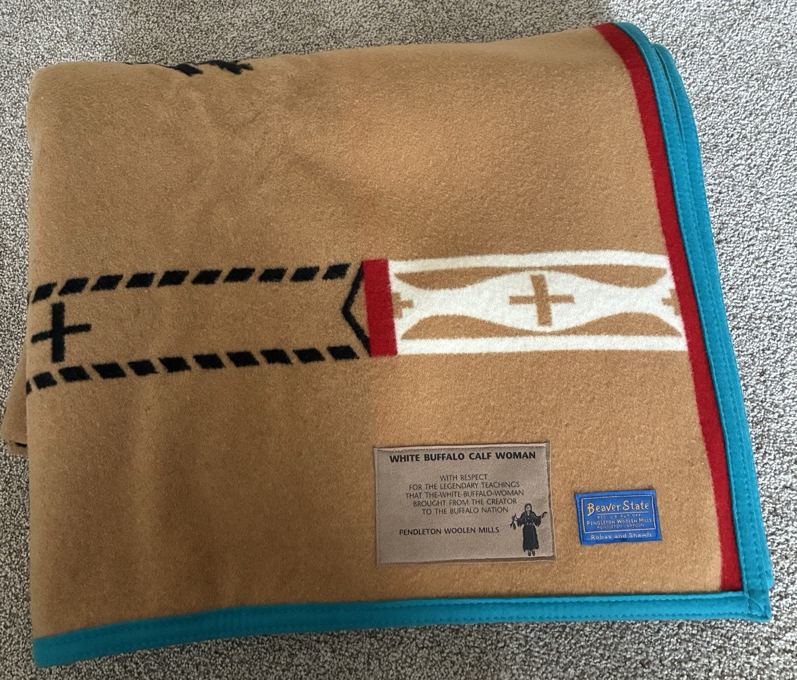 Vintage Pendleton Beaver State White Buffalo Calf Woman Wool Blanket Reversible Vintage Pendleton Beaver State White Buffalo Calf Woman Wool Blanket Reversible