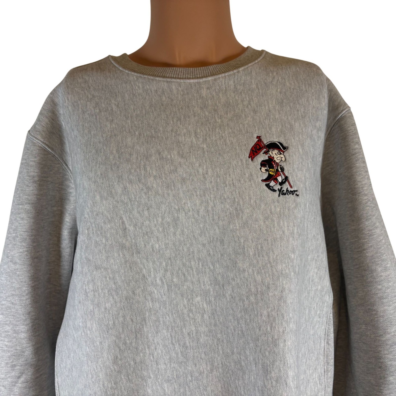 North Quincy High School Crewneck Sweatshirt Mens Size L Red Raiders Yakoo MA North Quincy High School Crewneck Sweatshirt Mens Size L Red Raiders Yakoo MA