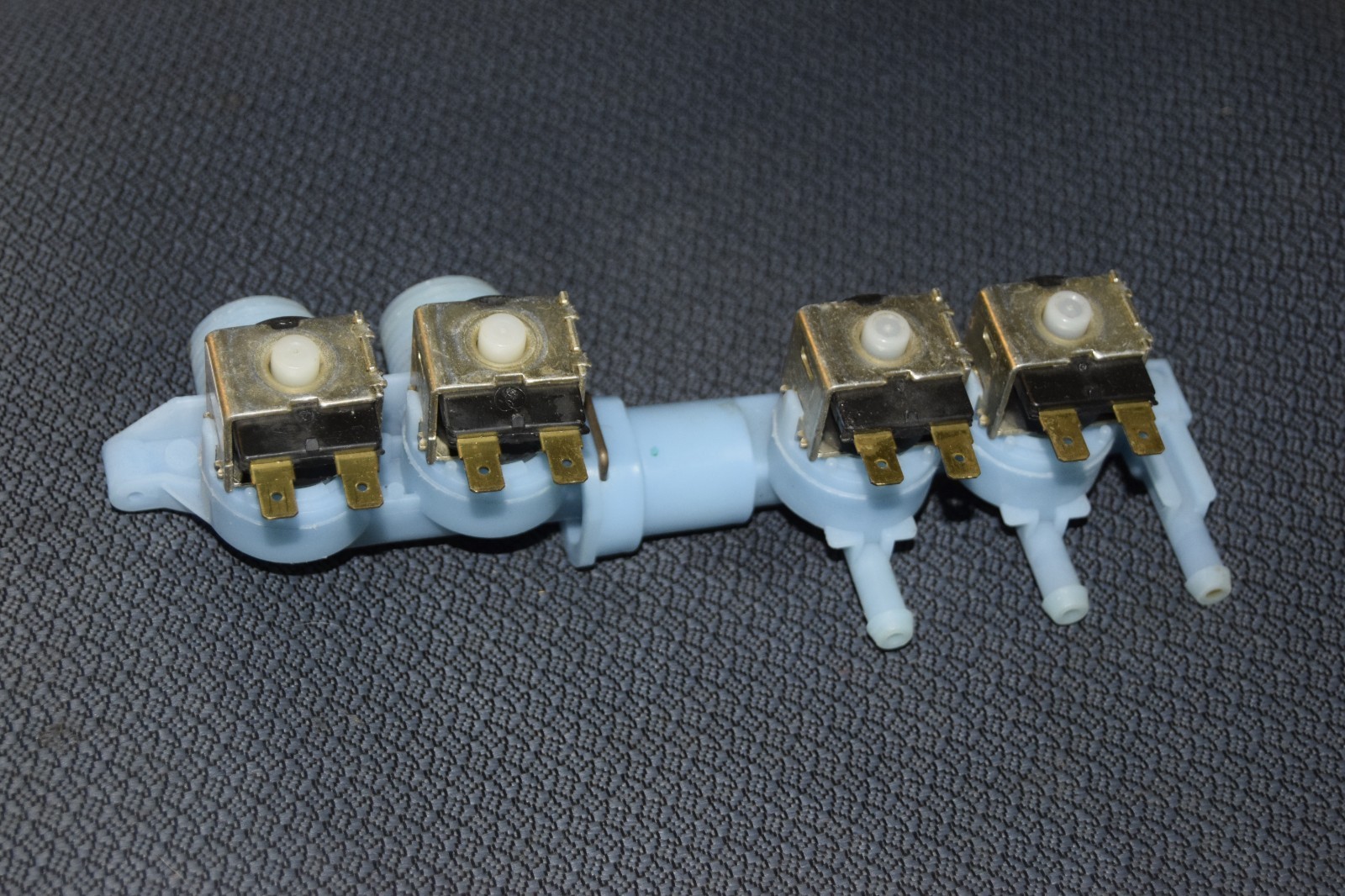 Robert Shaw Speed Queen K-78103-1 803809 Washer Valve Assembly Robert Shaw Speed Queen K-78103-1 803809 Washer Valve Assembly