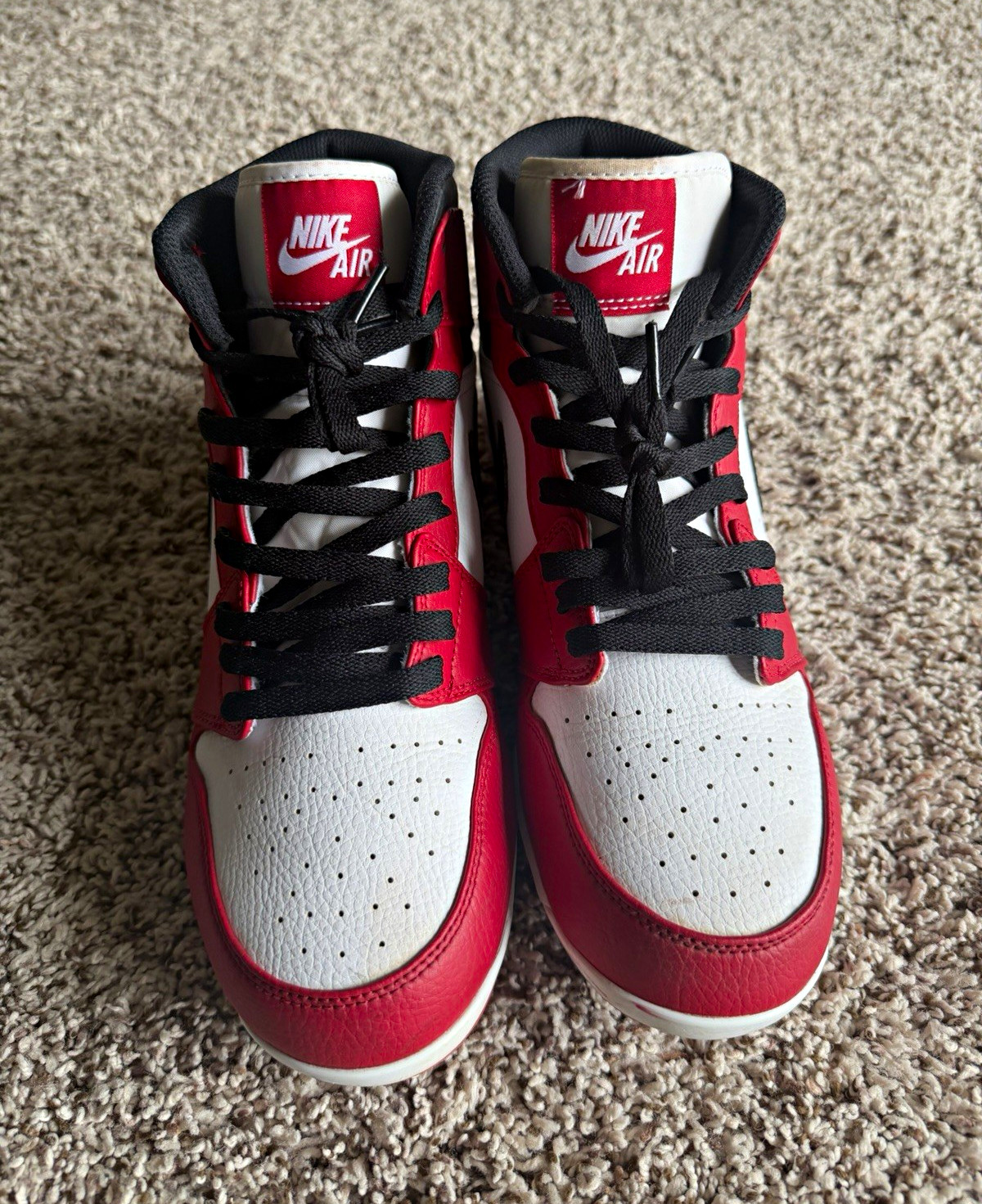 Nike Air Jordan 1 Mid Baseball Cleats Red/White/Black Men\'s US 9.5 Nike Air Jordan 1 Mid Baseball Cleats Red/White/Black Men\'s US 9.5