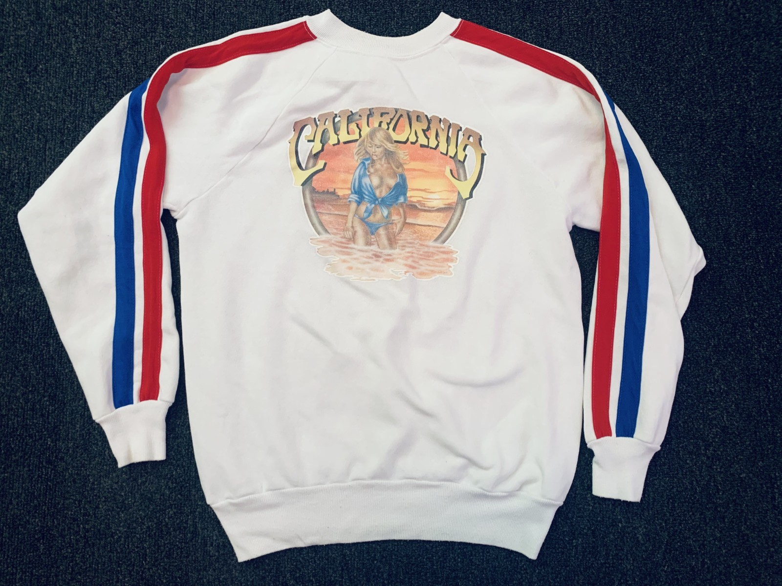 Vintage California Iron-on Sweatshirt Made in USA 50/50 1970s Newman Artwork