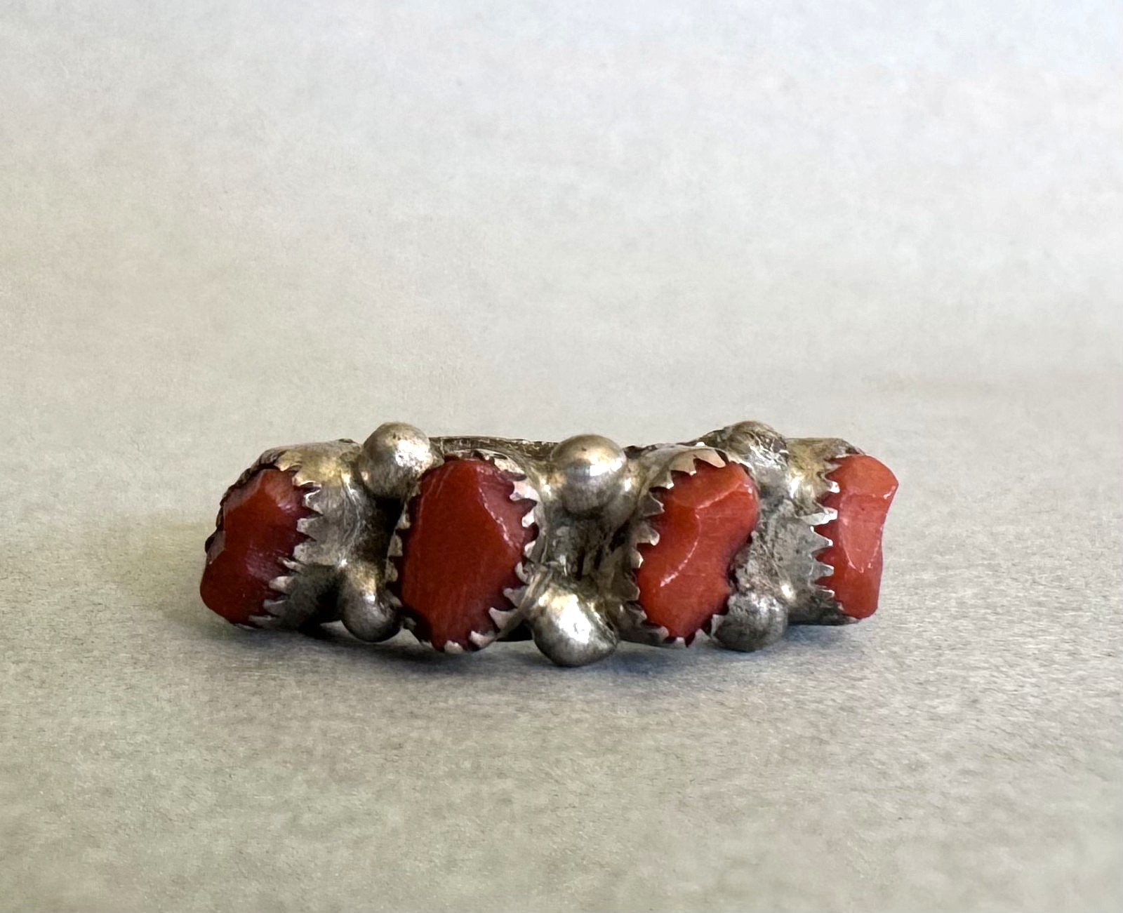 Old Pawn Navajo Sterling Silver Coral Ring  Size  6 3/4