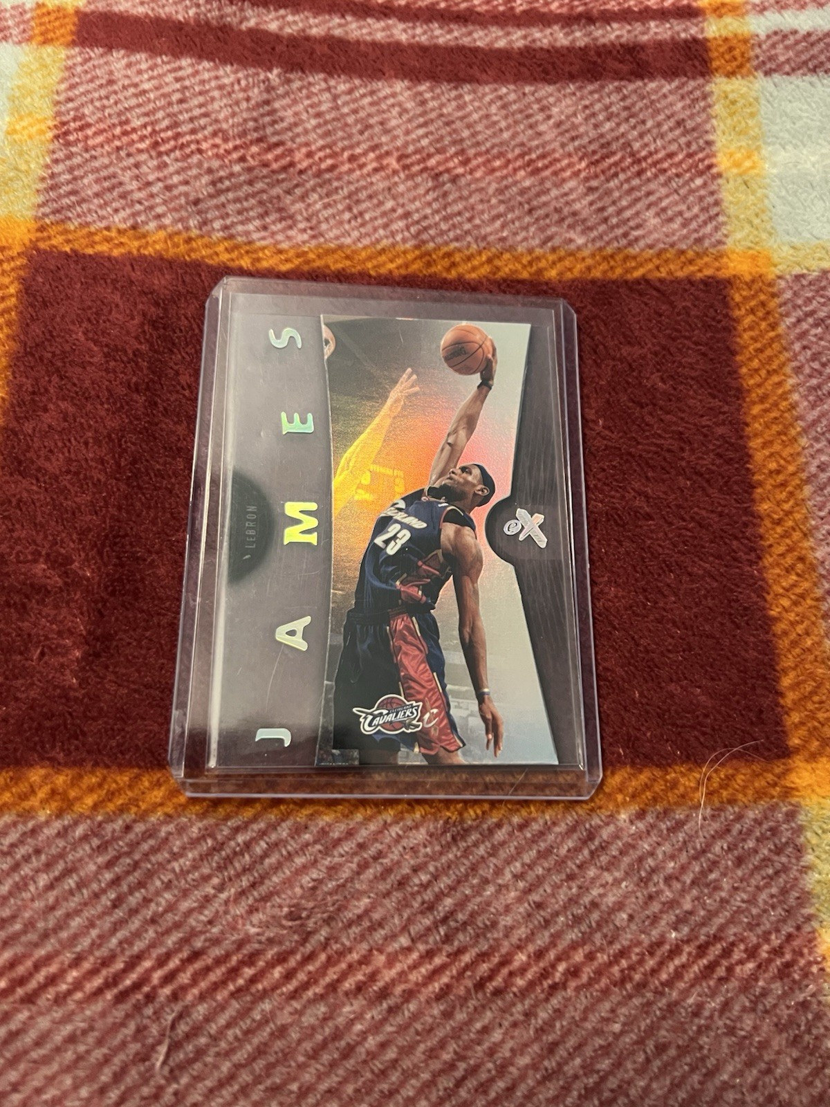 2006-07 Fleer EX Holo LeBron James #6