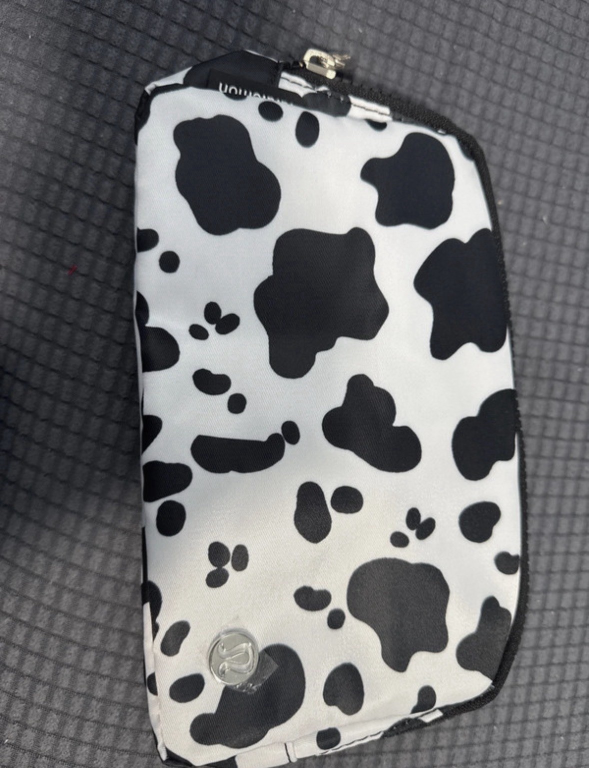 Lululemon Athletica Everywhere Belt Bag 1L Cow Animal Print Black White Lululemon Athletica Everywhere Belt Bag 1L Cow Animal Print Black White