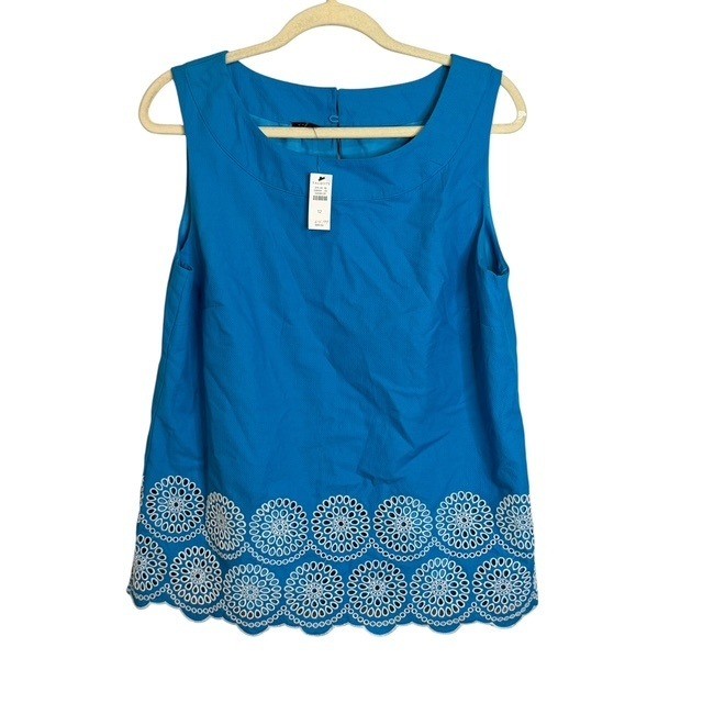 Talbots Women\'s Blue Eyelet Embroidered Hem Sleeveless Shell Top Size 12 NWT Talbots Women\'s Blue Eyelet Embroidered Hem Sleeveless Shell Top Size 12 NWT