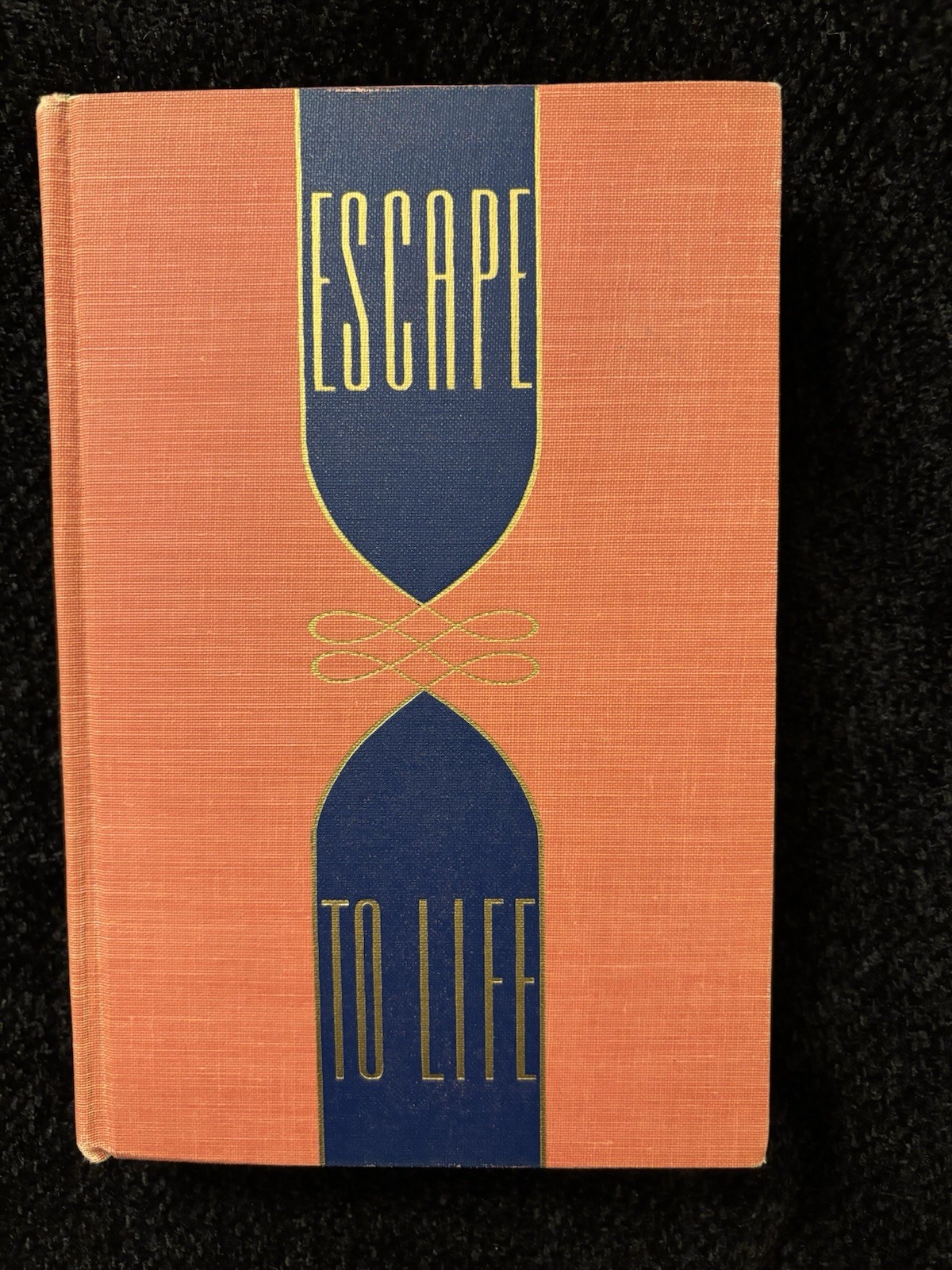 Erika/Klaus Mann - Escape to Life - 1939 First Edition - English - Good