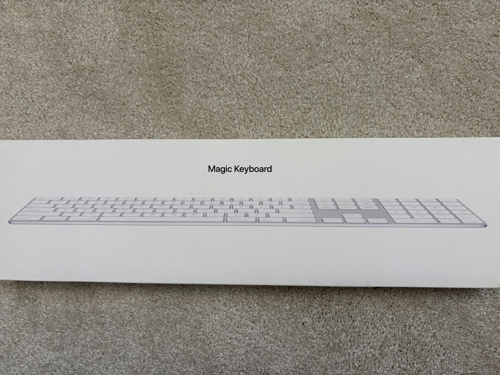 Apple Magic Keyboard full size with Numeric Keypad usb-c port Apple Magic Keyboard full size with Numeric Keypad usb-c port