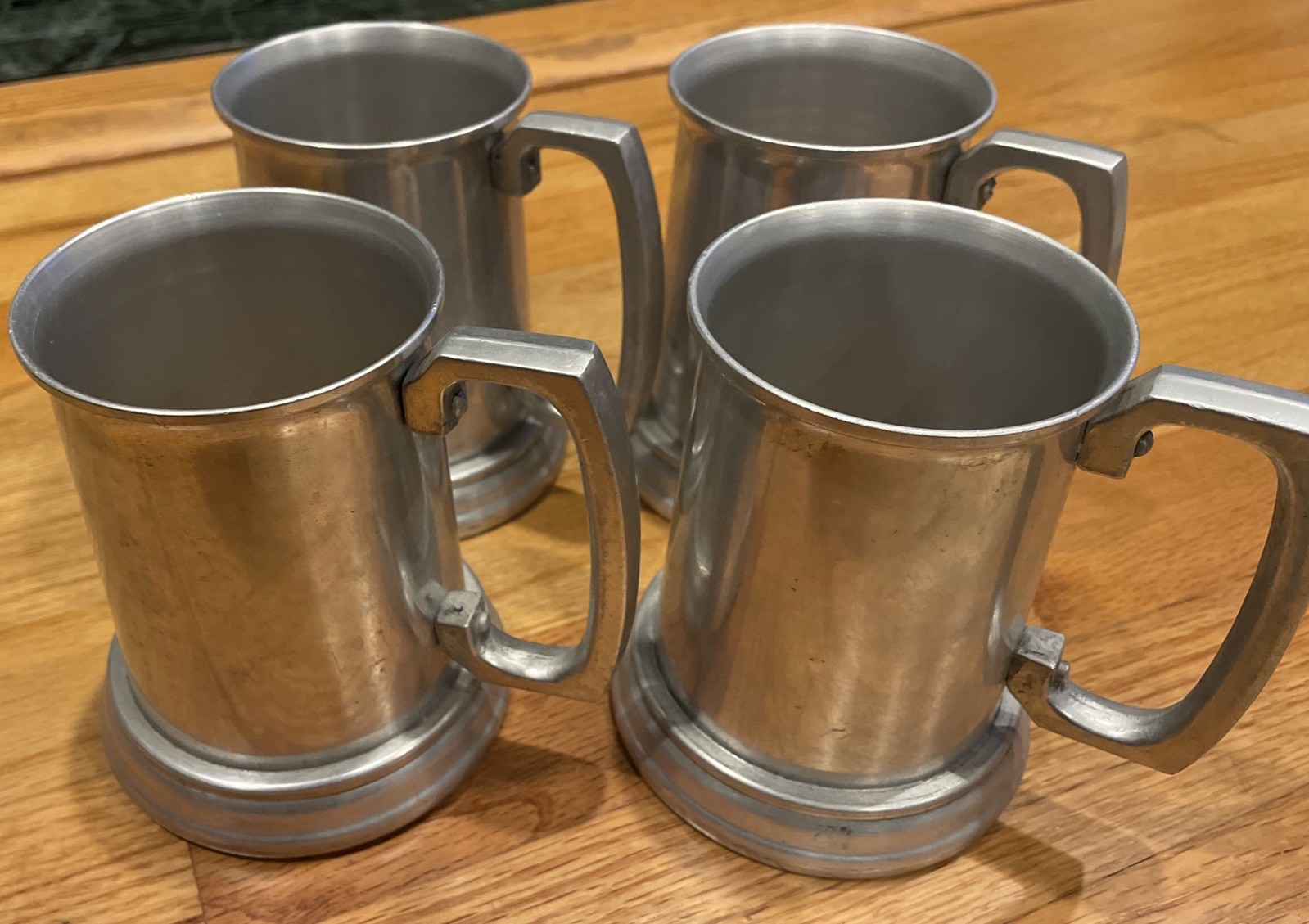 Vtg Glass Bottom Tankard Beer Mug Aluminum Silver with Handle 12 Oz,Set Of 4 Vtg Glass Bottom Tankard Beer Mug Aluminum Silver with Handle 12 Oz,Set Of 4