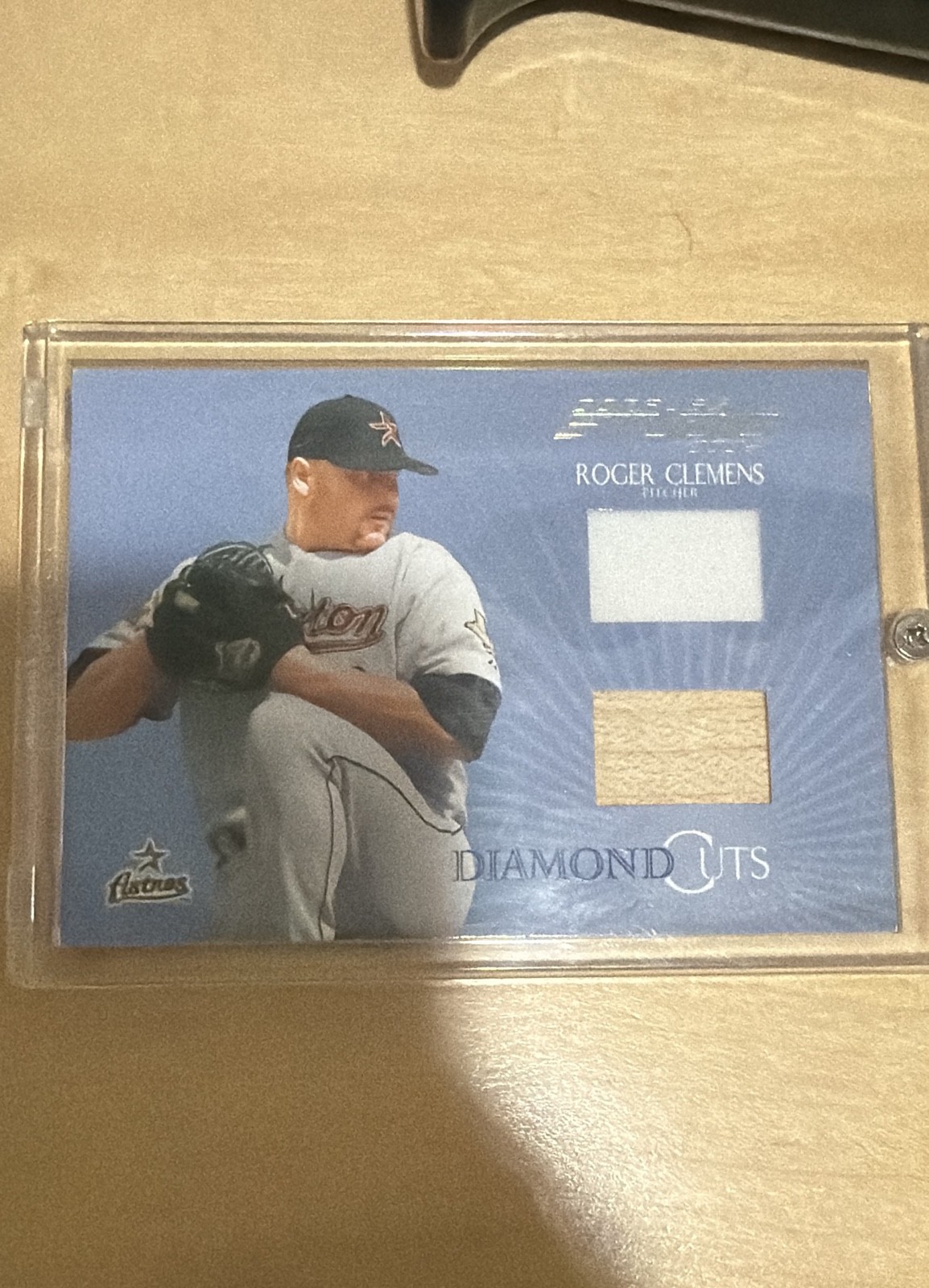 2005 Donruss Studio - Diamond Cuts Roger Clemens #DC-1 Combo Materials /50 (MEM) 2005 Donruss Studio - Diamond Cuts Roger Clemens #DC-1 Combo Materials /50 (MEM)